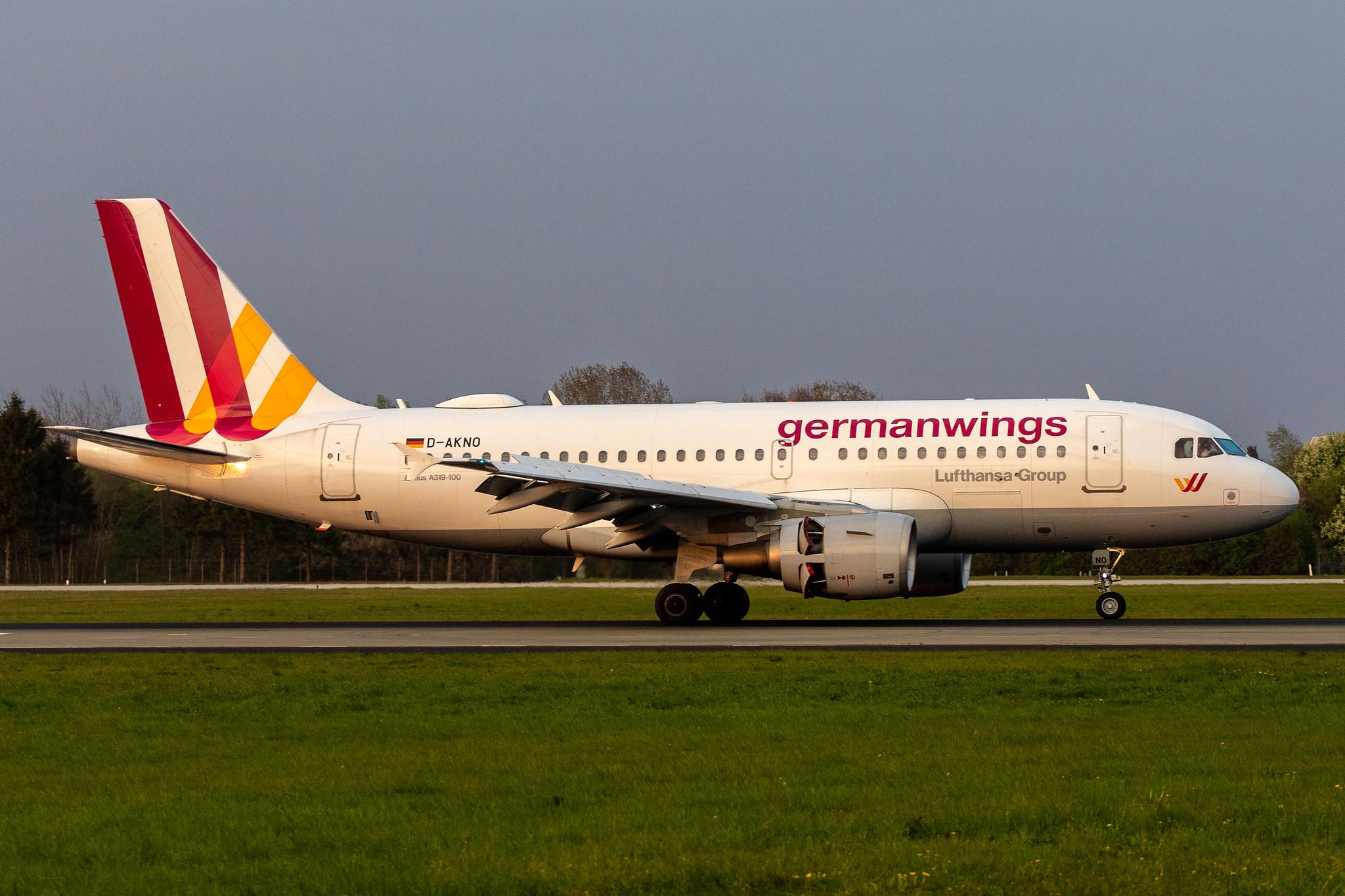 Hamburg Airport: Eurowings (EW / EWG) | Operator: Germanwings |  Airbus A319-112 A319 | D-AKNO | MSN 1147