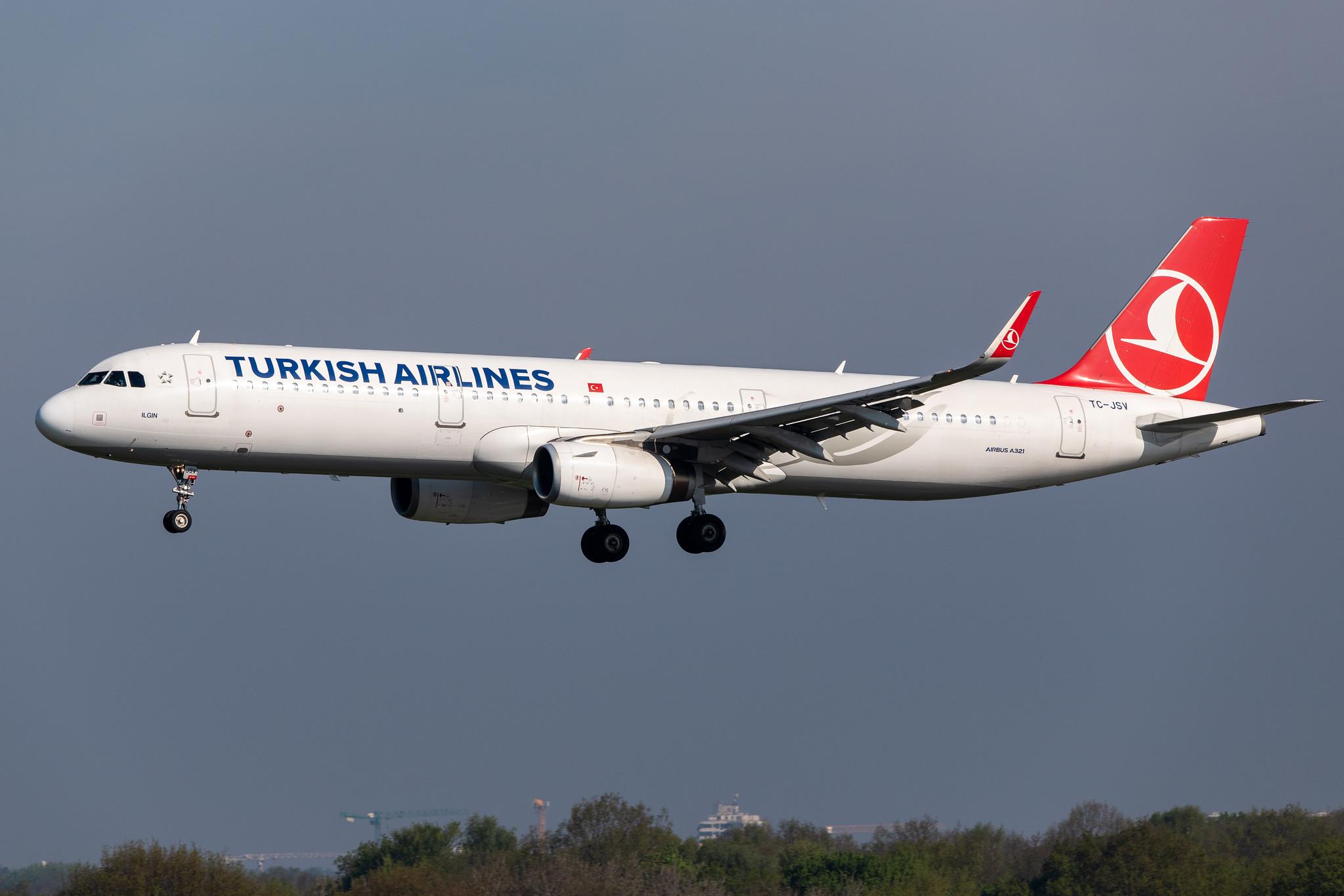 Hamburg Airport: Turkish Airlines (TK / THY) |  Airbus A321-231 A321 | TC-JSV | MSN 6751