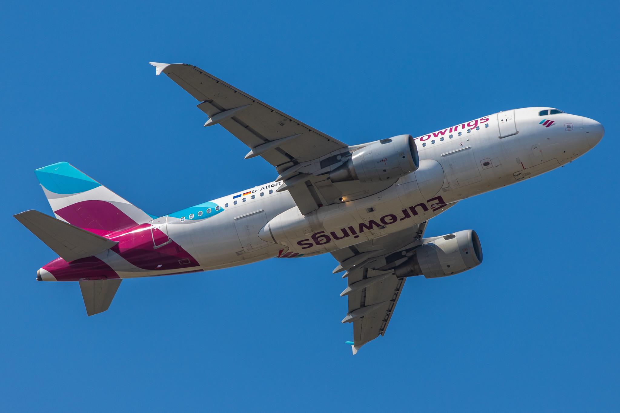Hamburg Airport: Eurowings (EW / EWG) | Operator: Germanwings | Airbus A319-112 A319 | D-ABGR | MSN 3704