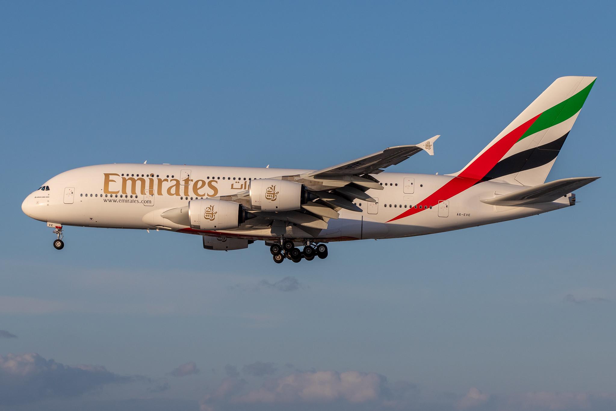 Hamburg Airport: Emirates (EK / UAE) |  Airbus A380-842 A388 | A6-EVE | MSN 250