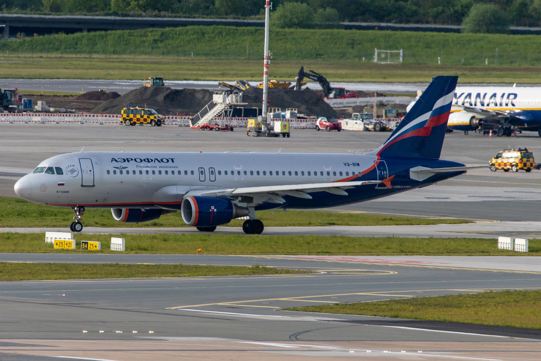 Hamburg Airport: Aeroflot (SU / AFL) |  Airbus A320-214 A320 | VQ-BIW | MSN 4579