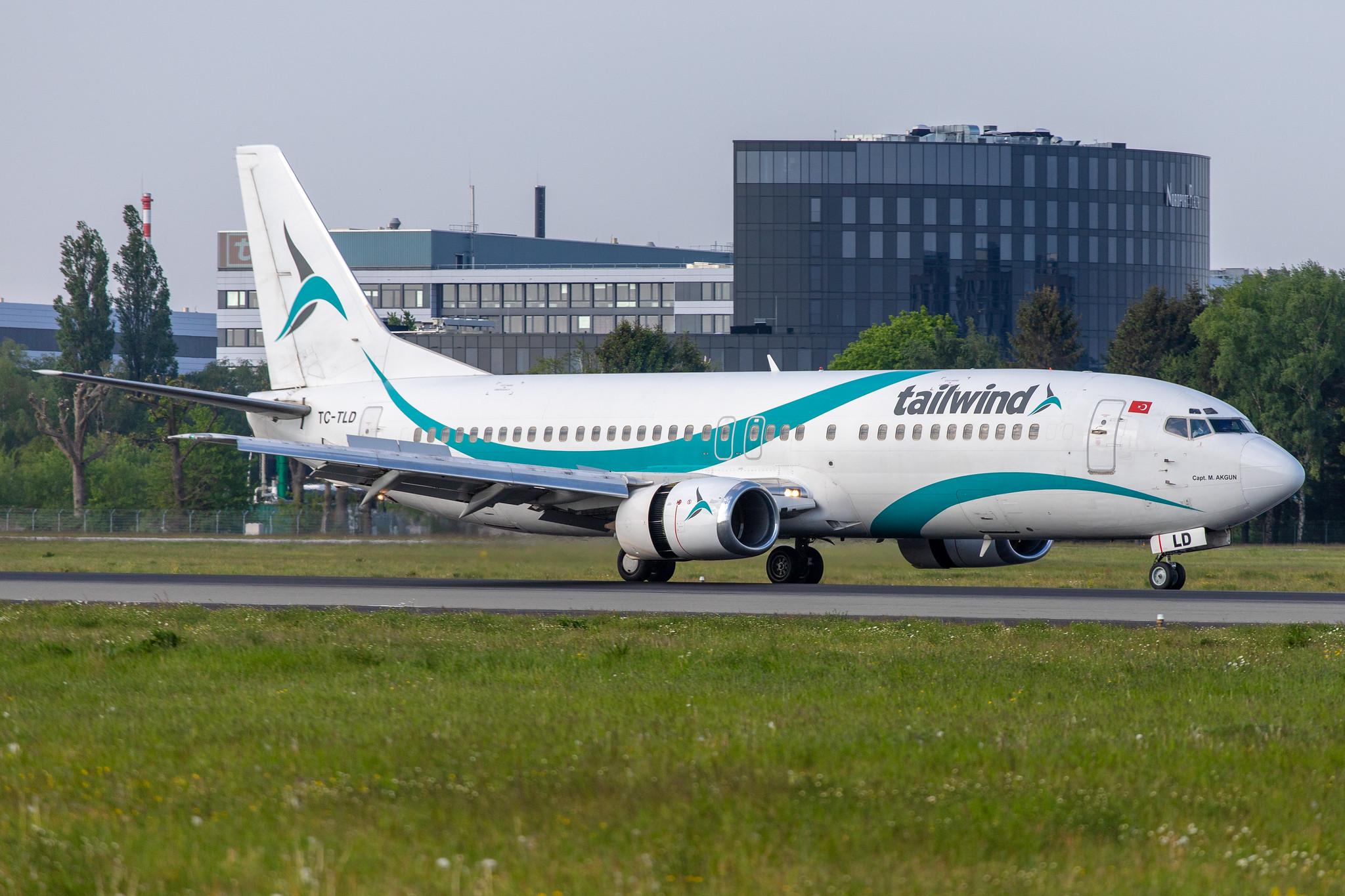 Hamburg Airport: Tailwind Airlines (TI / TWI) |  Boeing 737-4Q8 B734 | TC-TLD | MSN 28199