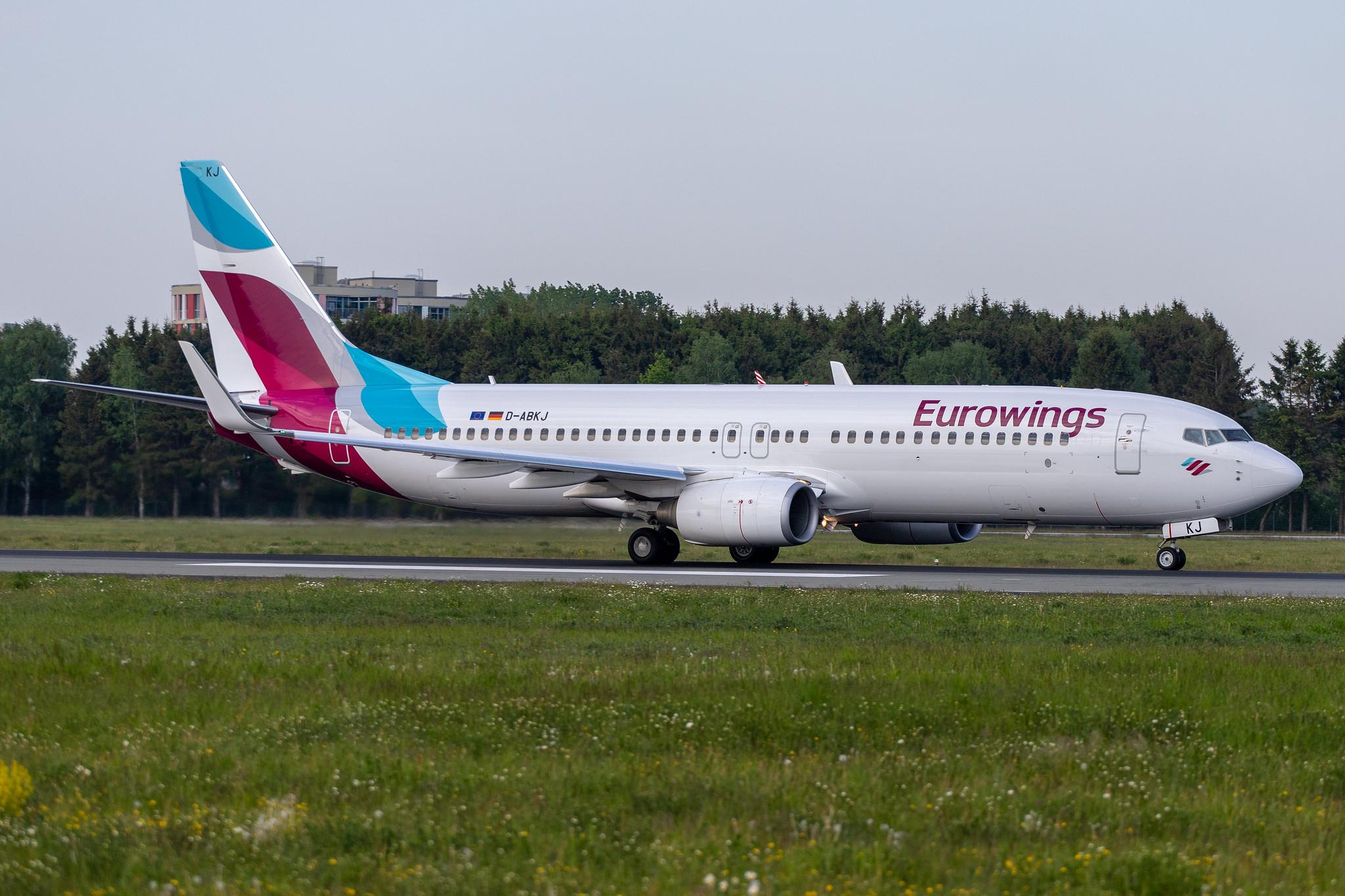 Hamburg Airport: Eurowings (EW / EWG) | Operator: TUI fly |  Boeing 737-86J B738 | D-ABKJ | MSN 37749