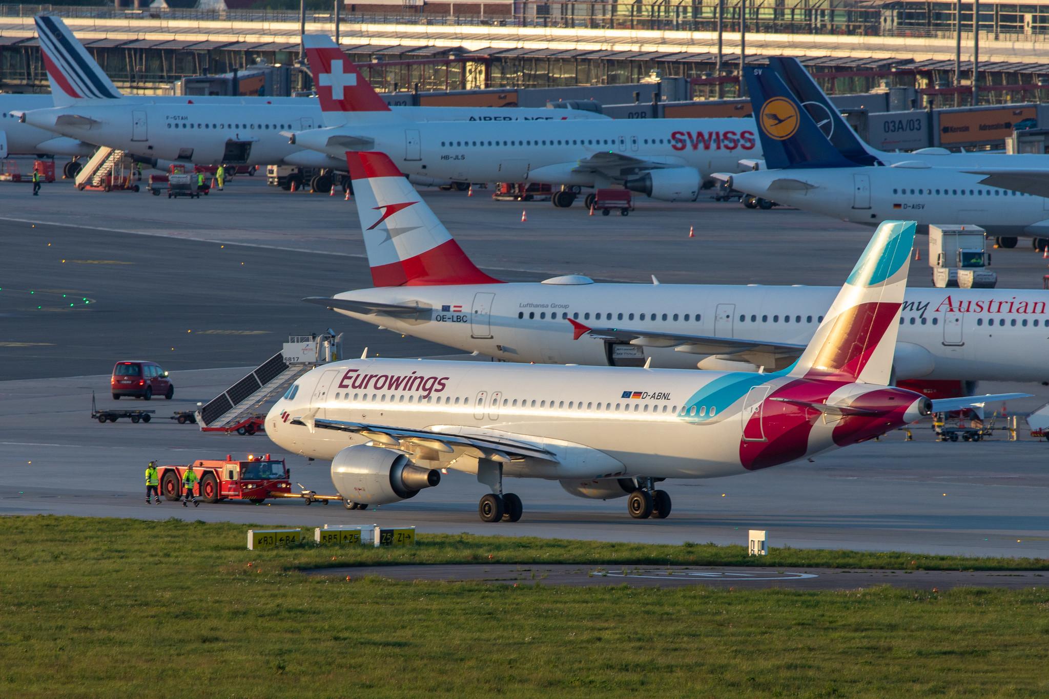 Hamburg Airport: Eurowings (EW / EWG) |  Airbus A320-214 A320 | D-ABNL | MSN 1852