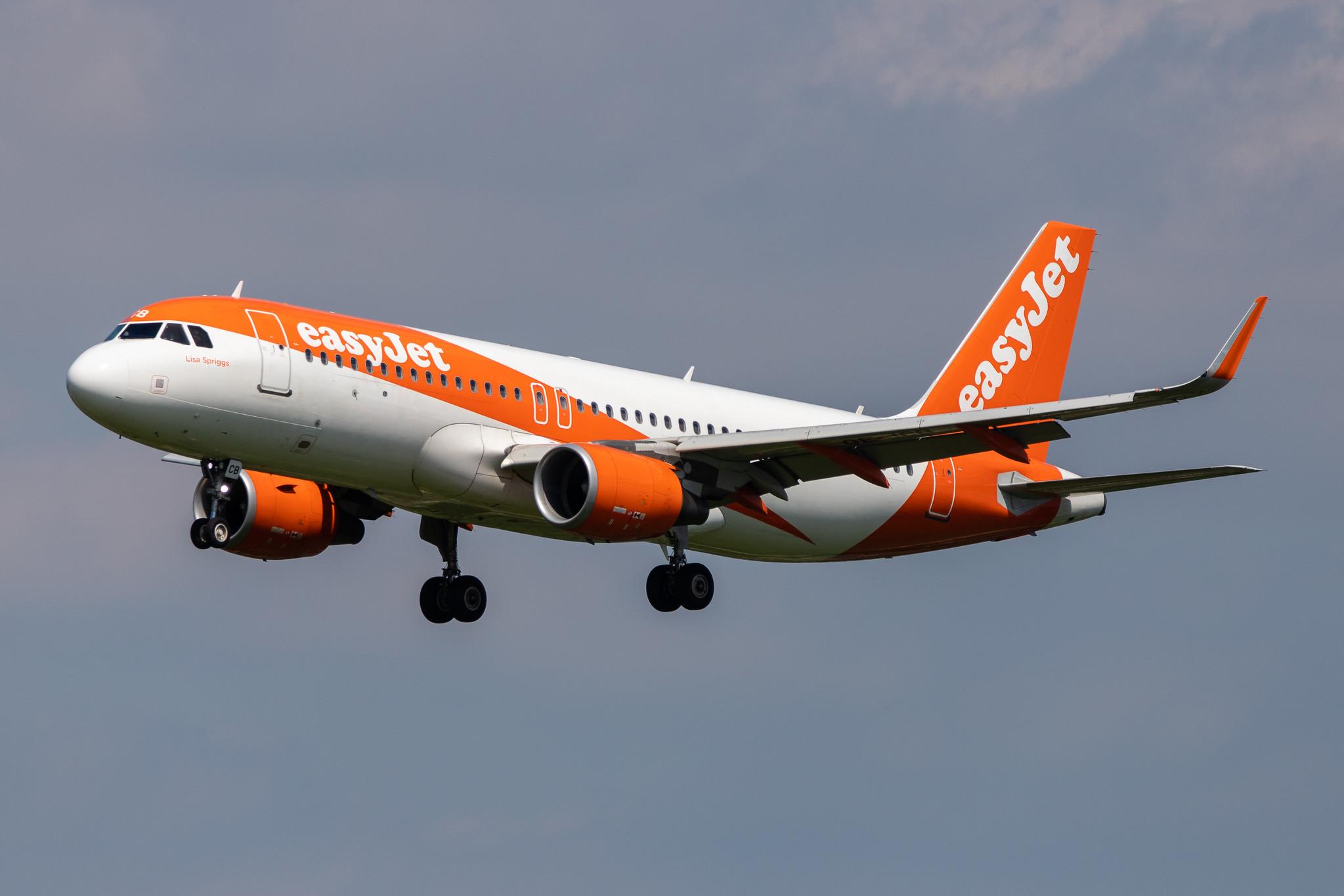 Hamburg Airport: easyJet (U2 / EZY) | Operator: easyJet Europe |  Airbus A320-214 A320 | OE-ICB | MSN 6606