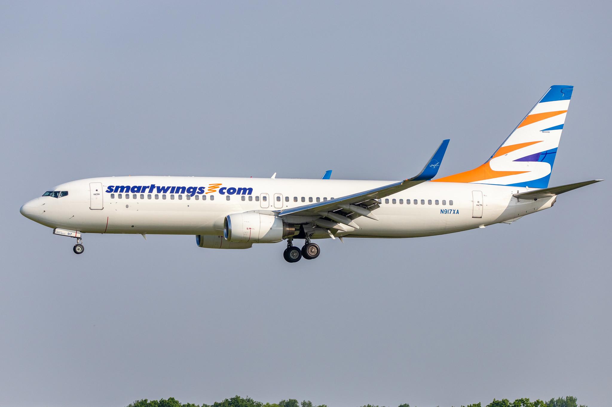 Hamburg Airport: Smartwings (QS / TVS) | Operator: Swift Air |  Boeing 737-86J B738 | N917XA | MSN 32917