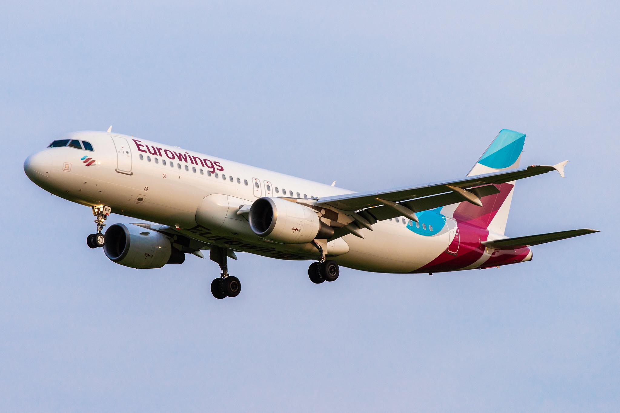 Hamburg Airport: Eurowings (EW / EWG) |  Airbus A320-214 A320 | D-ABHC | MSN 3594