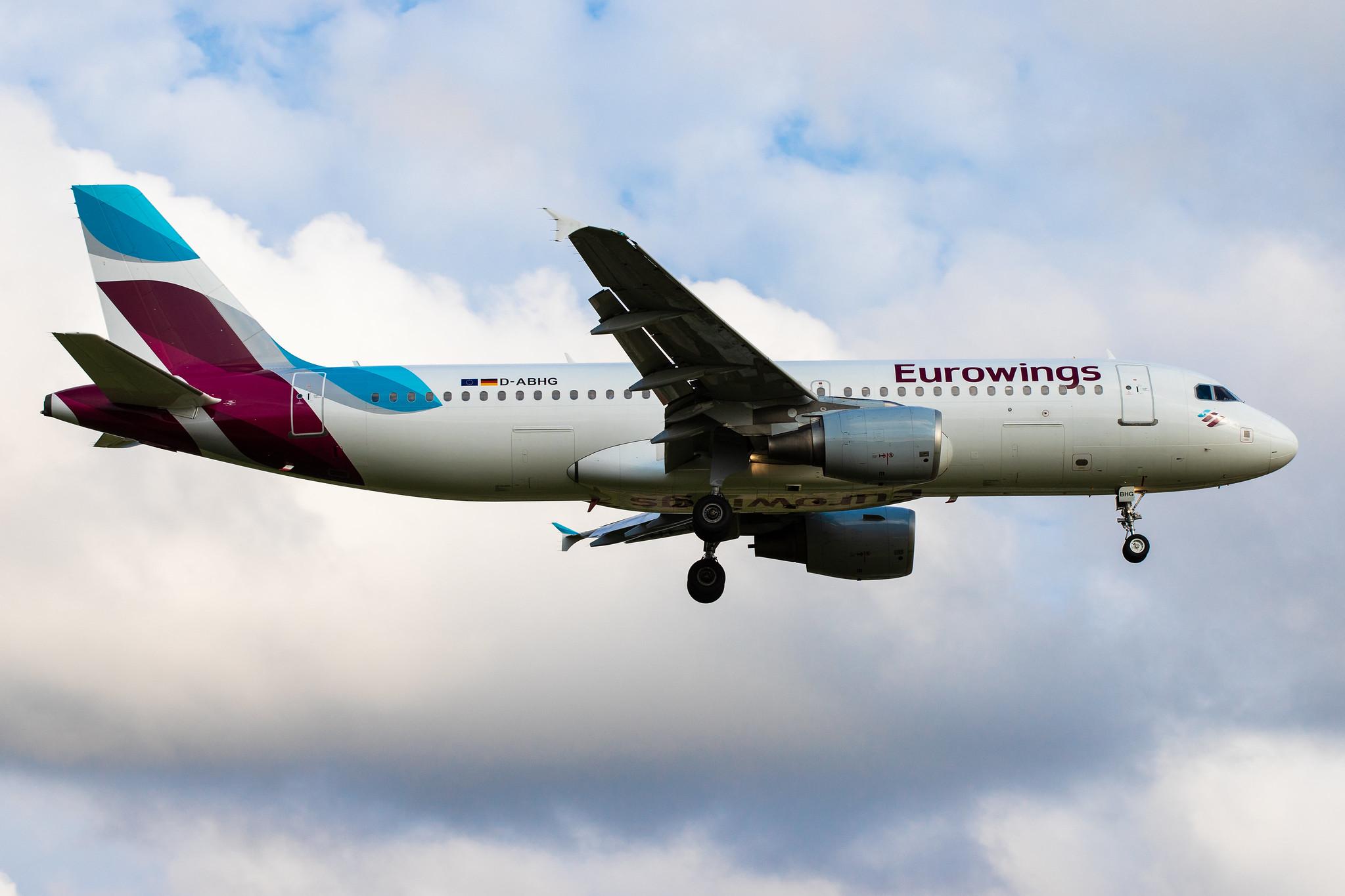 Hamburg Airport: Eurowings (EW / EWG) |  Airbus A320-214 A320 | D-ABHG | MSN 2867