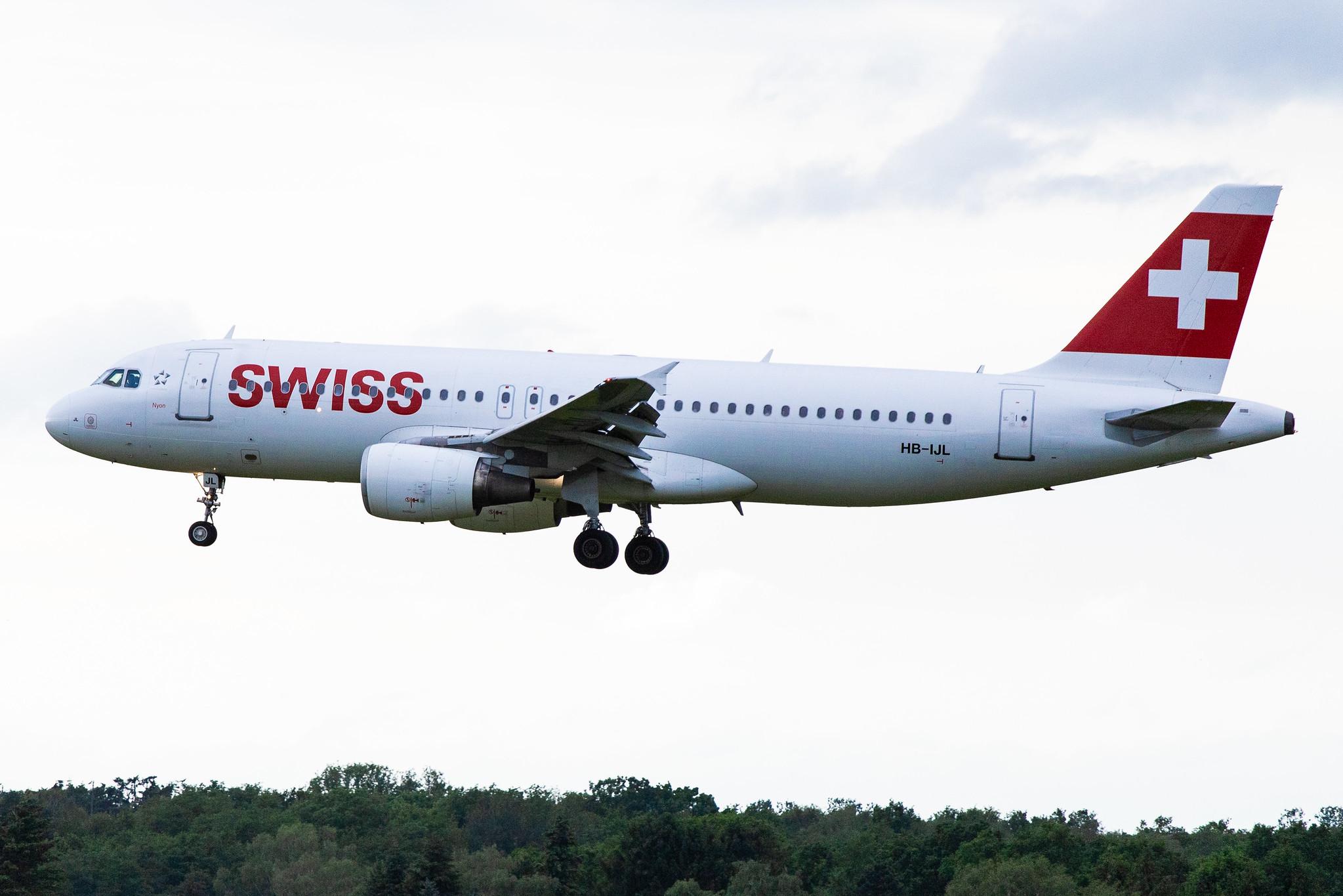 Hamburg Airport: Swiss (LX / SWR) |  Airbus A320-214 A320 | HB-IJL | MSN 0603