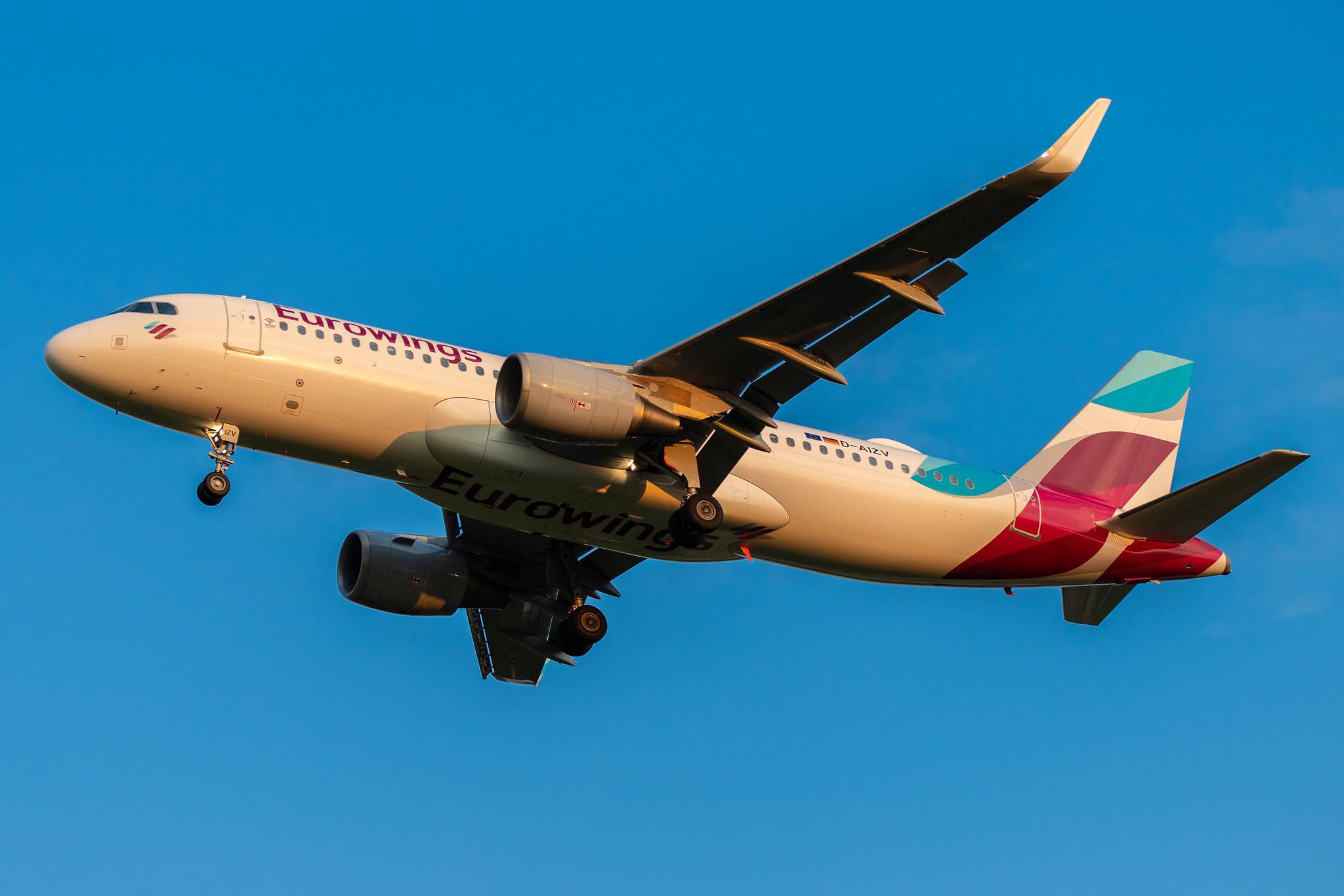 Hamburg Airport: Eurowings (EW / EWG) |  Airbus A320-214 A320 | D-AIZV | MSN 5658