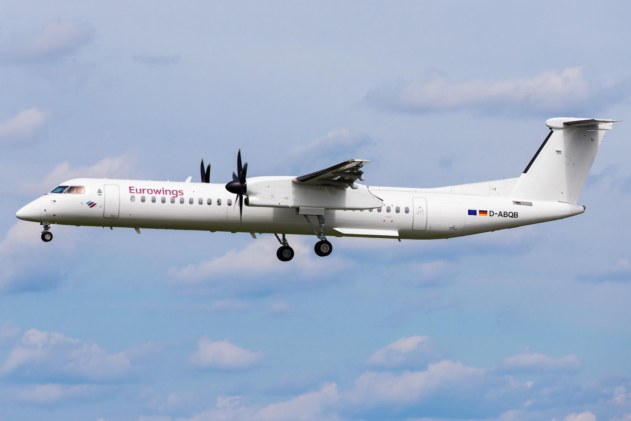 Hamburg Airport: Eurowings (EW / EWG) | Operator: Luftfahrtgesellschaft Walter  |  De Havilland Canada Dash 8-400 DH8D | D-ABQB | MSN 4226