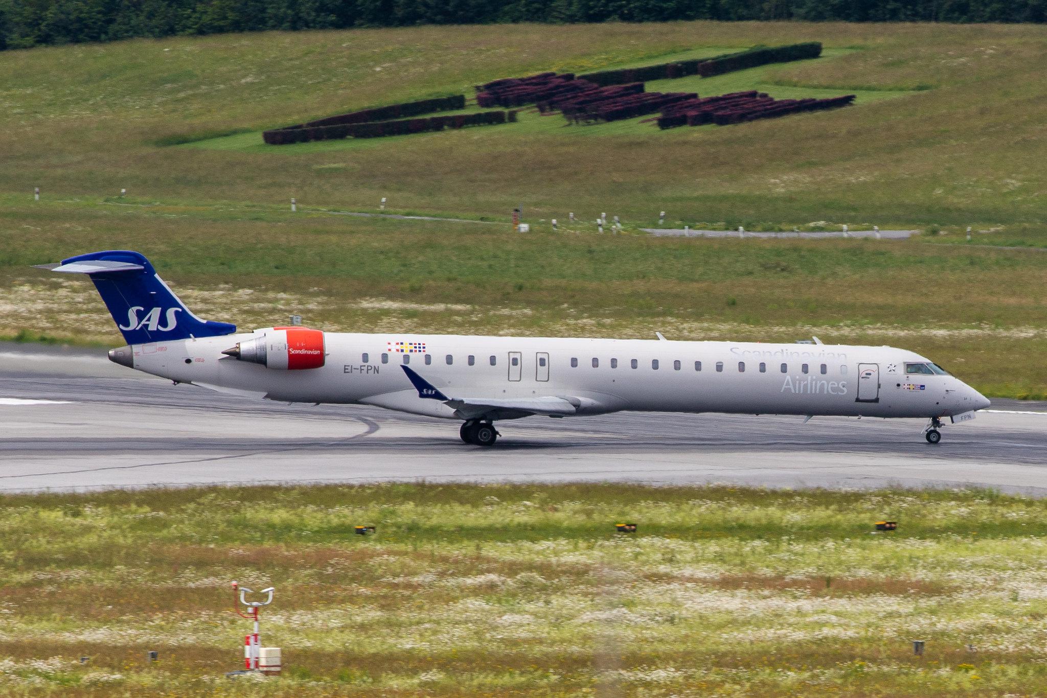 Hamburg Airport: SAS (SK / SAS) | Operator: Cityjet |  Mitsubishi CRJ-900LR CRJ9 | EI-FPN | MSN 15433