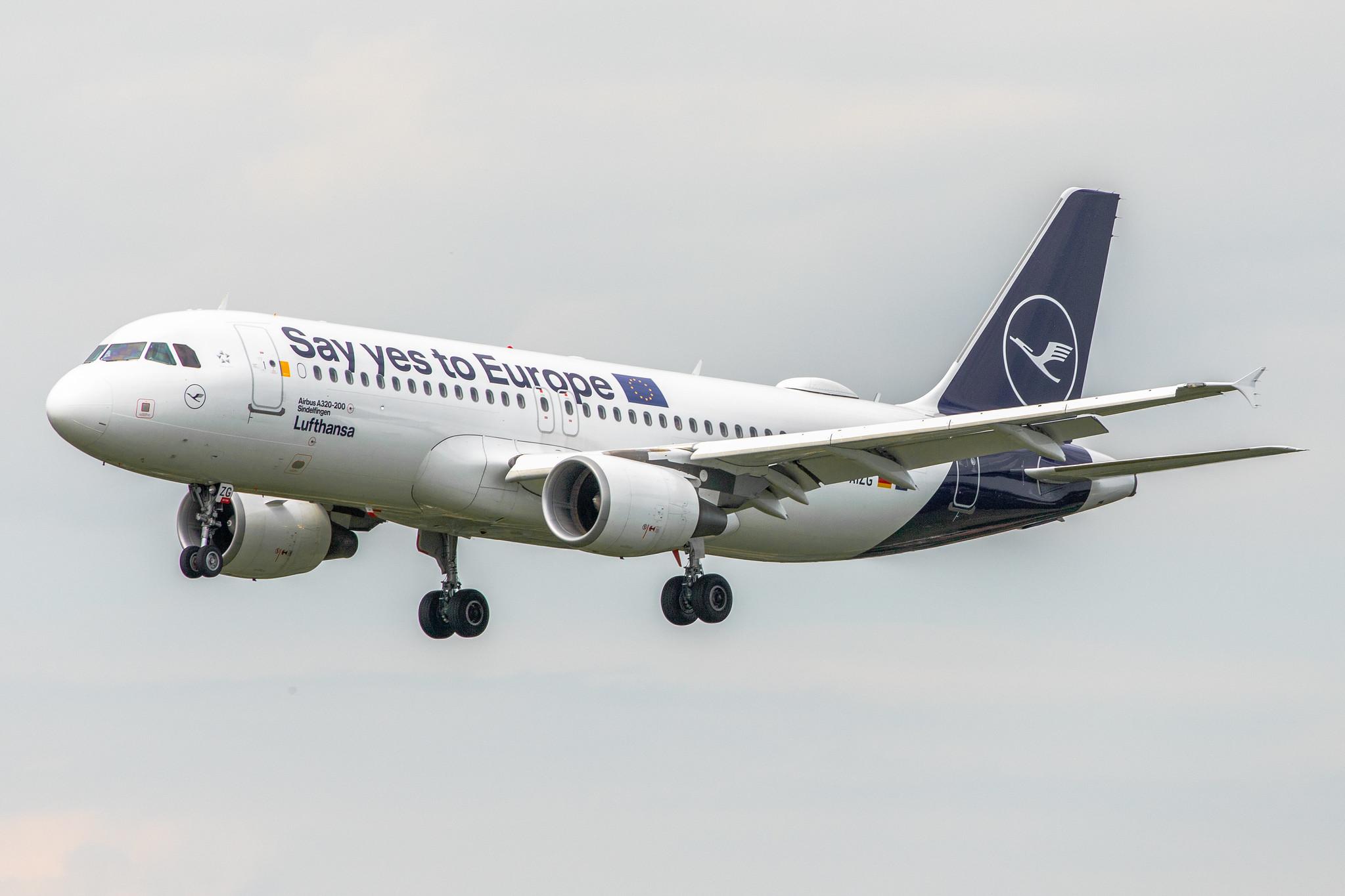Hamburg Airport: Lufthansa (LH / DLH) | Livery: Say yes to Europe Livery | Airbus A320-214 A320 | D-AIZG | MSN 4324