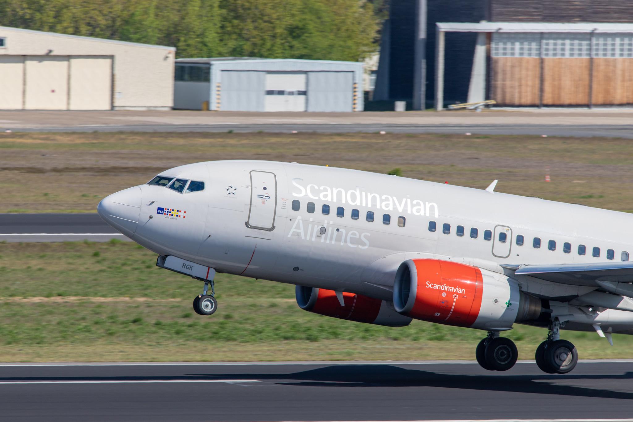Flughafen Berlin Tegel (TXL): SAS Boeing 737-683 B736 LN-RGK MSN 28313