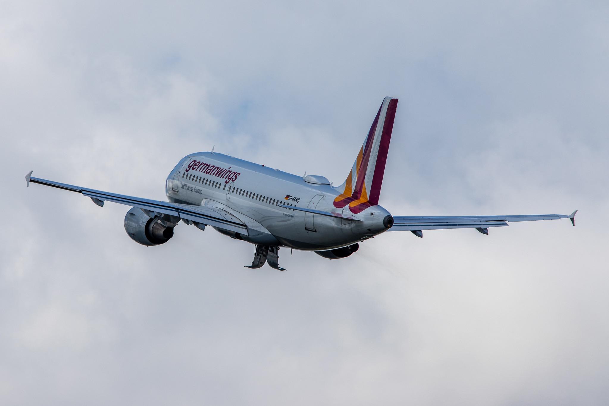 Flughafen Berlin Tegel (TXL): Eurowings (EW / EWG) | Operator: Germanwings |  Airbus A319-112 A319 | D-AKNO | MSN 1147