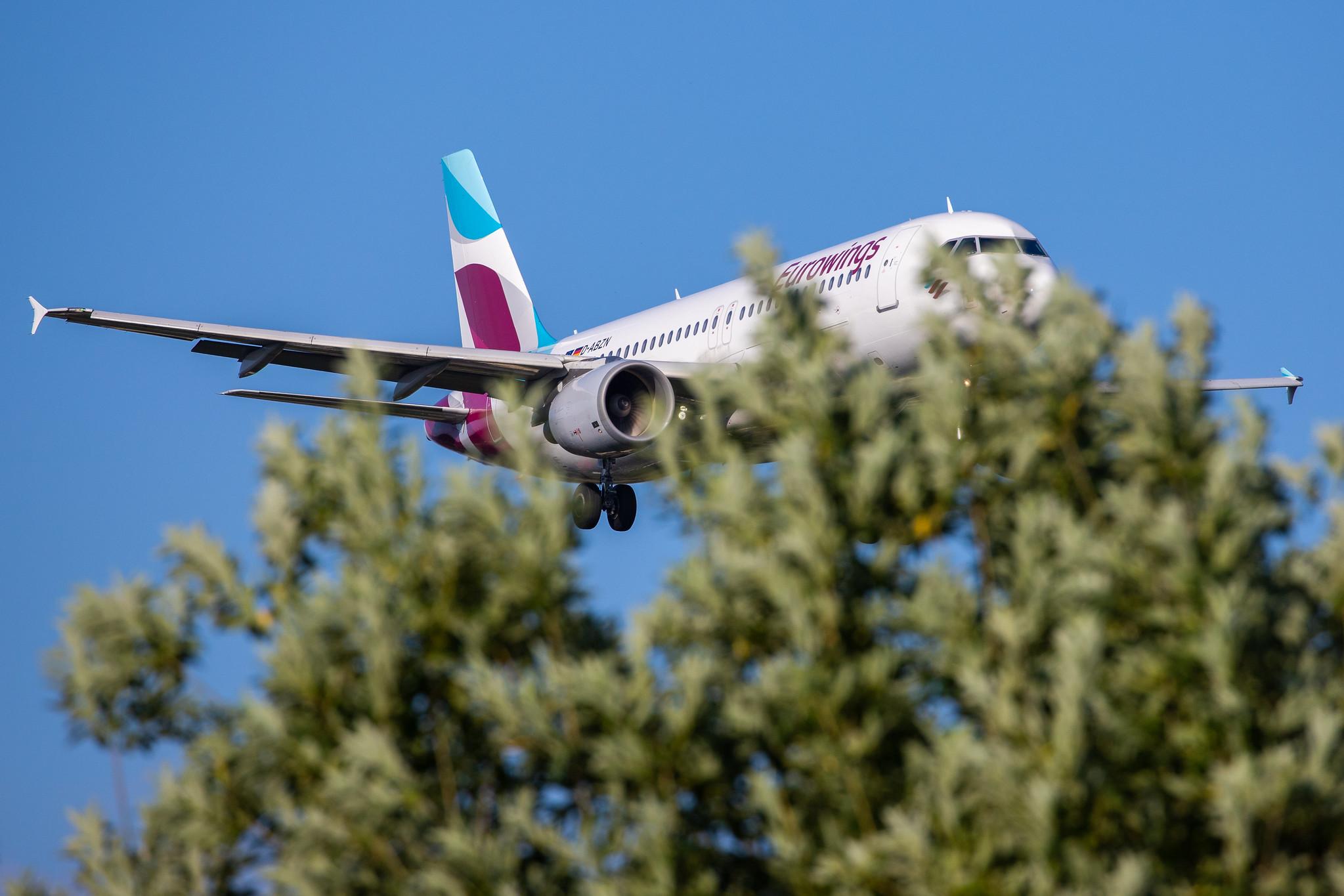 Hamburg Airport (HAM/EDDH): Eurowings (EW / EWG) |  Airbus A320-216 A320 | D-ABZN | MSN 3080