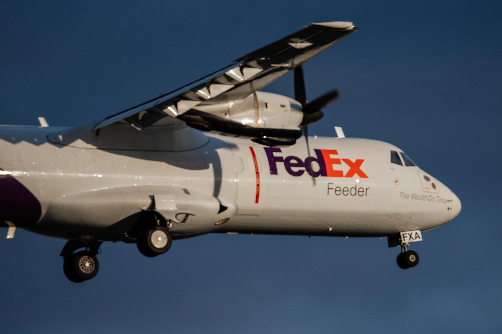 Hamburg Airport (HAM/EDDH): FedEx (FX / FDX) | Operator: ASL Airlines Ireland |  ATR 42-300(F) AT43 | EI-FXA | MSN 0282