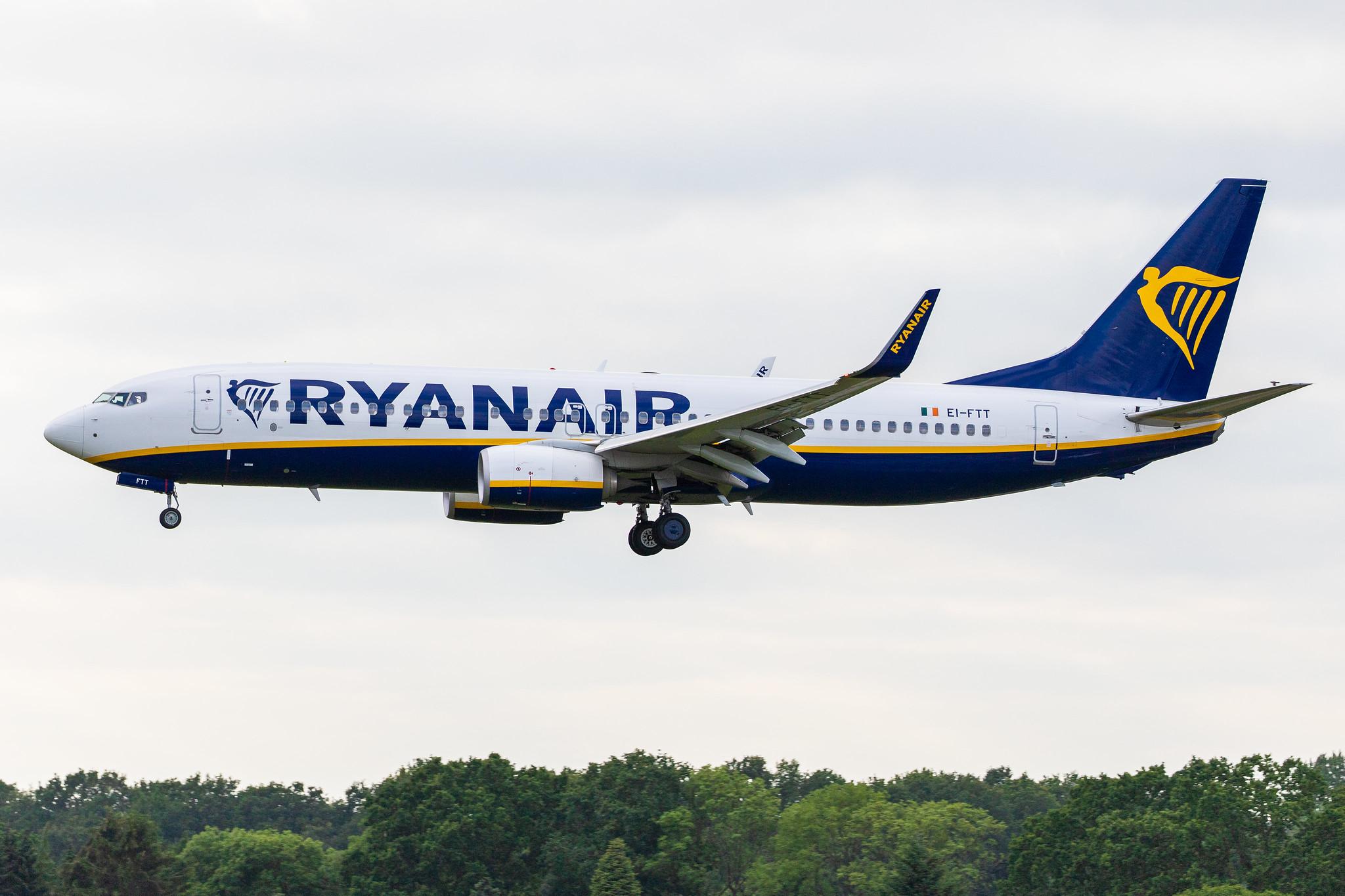 Hamburg Airport: Ryanair (FR / RYR)  |  Boeing 737-8AS B738 | EI-FTT | MSN 44769