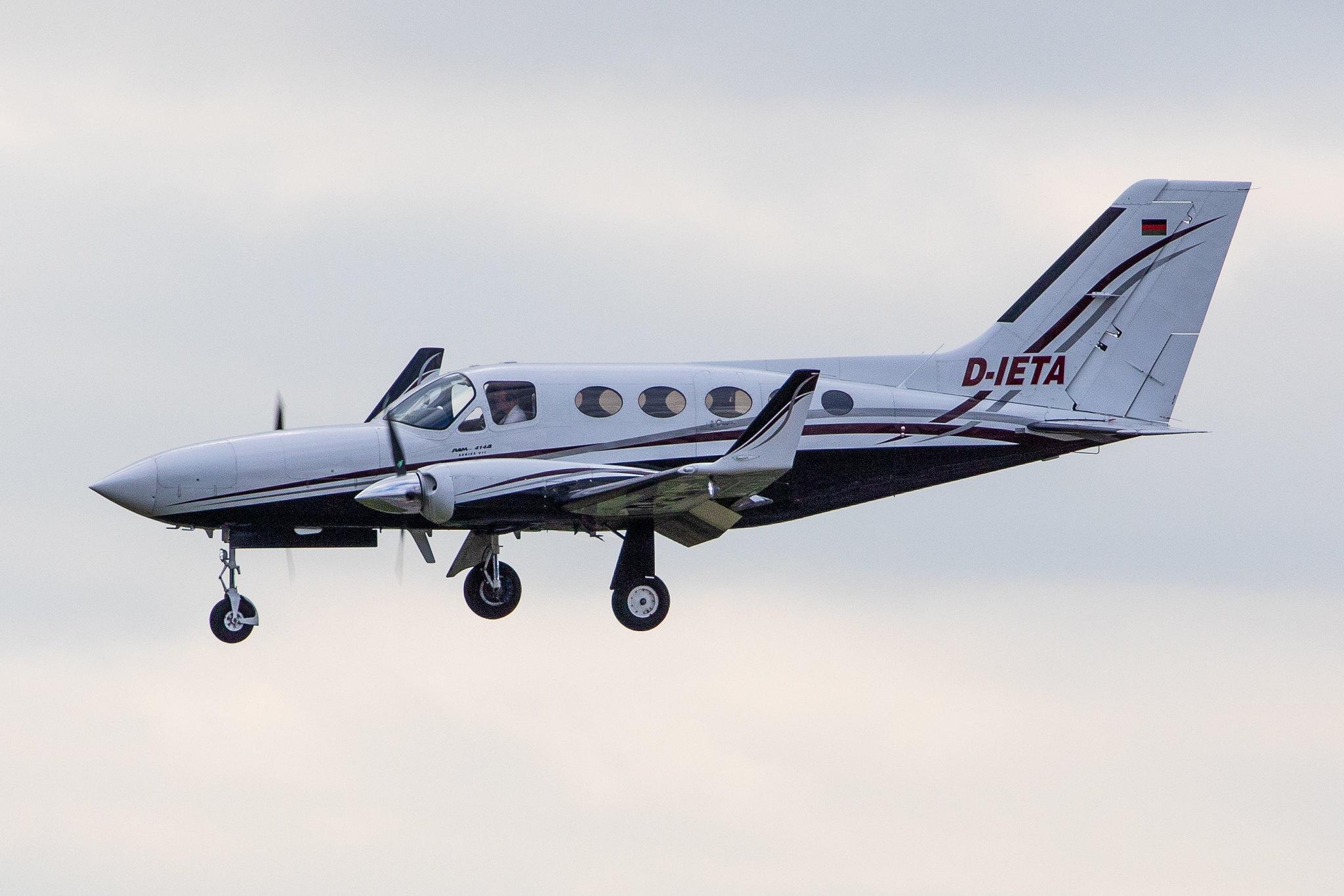 Hamburg Airport: Private Owner |  Cessna 414A Chancellor C414 | D-IETA | MSN 414A-0473