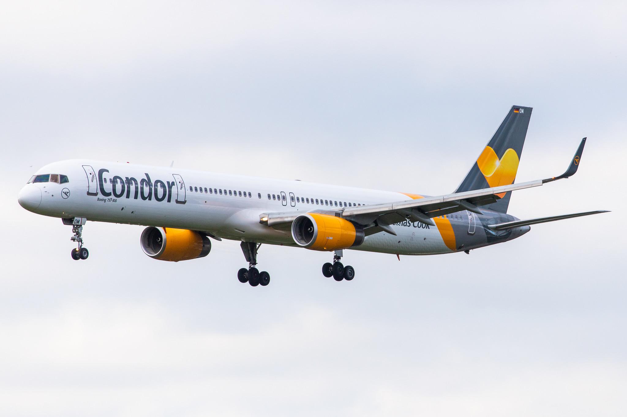 Hamburg Airport (HAM/EDDH): Condor (DE / CFG) |  Boeing 757-330 B753 | D-ABOM | MSN 29022