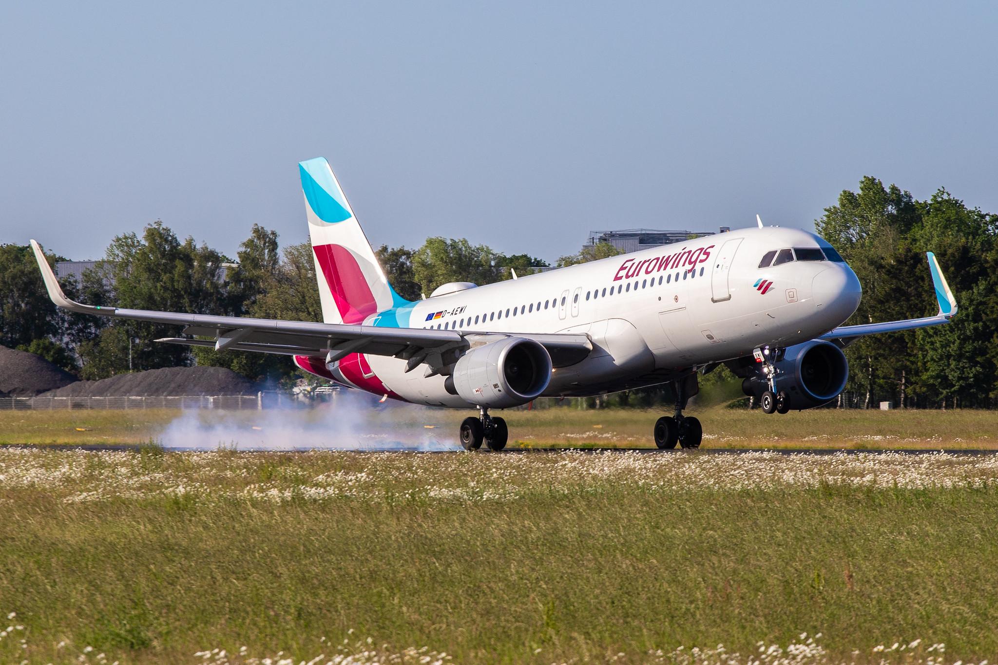 Hamburg Airport (HAM/EDDH): Eurowings (EW / EWG) |  Airbus A320-214 A320 | D-AEWI | MSN 7210