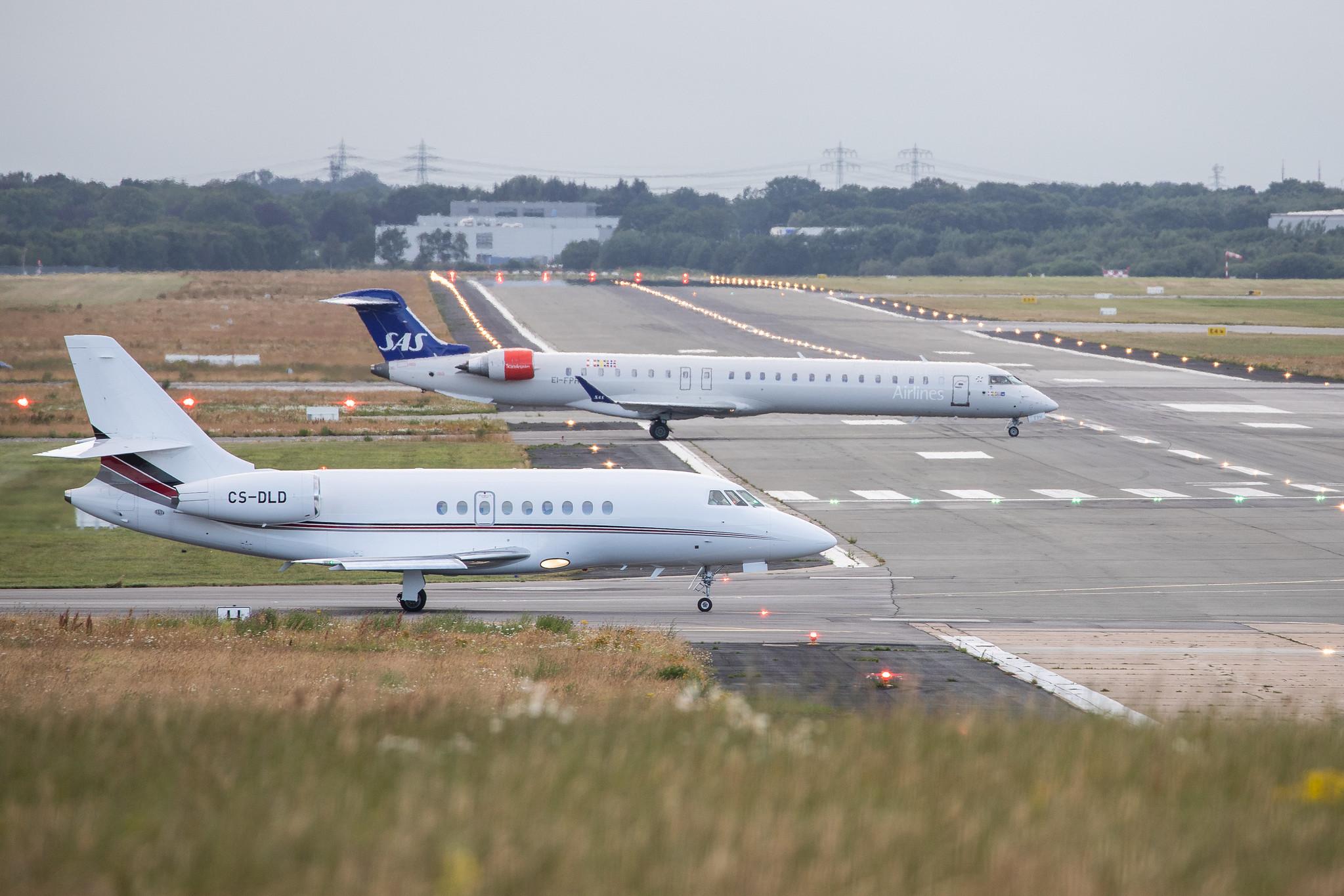 Hamburg Airport: NetJets Europe (/ NJE) | Operator: NetJets |  Dassault Falcon 2000EX F2TH | CS-DLD | MSN 109