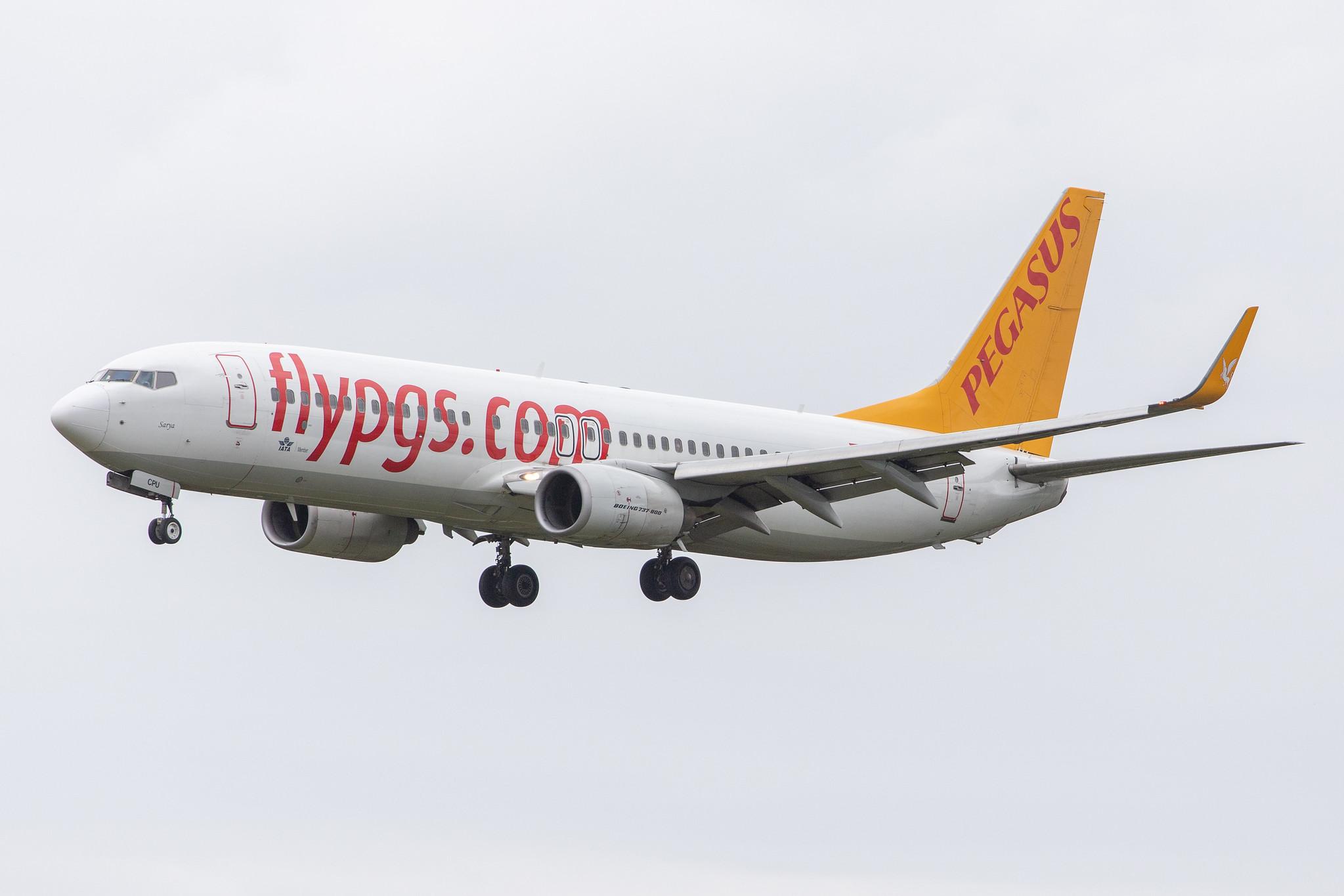 Hamburg Airport: Pegasus (PC / PGT) | Operator: Pegasus Airlines |  Boeing 737-86N B738 | TC-CPU | MSN 35216