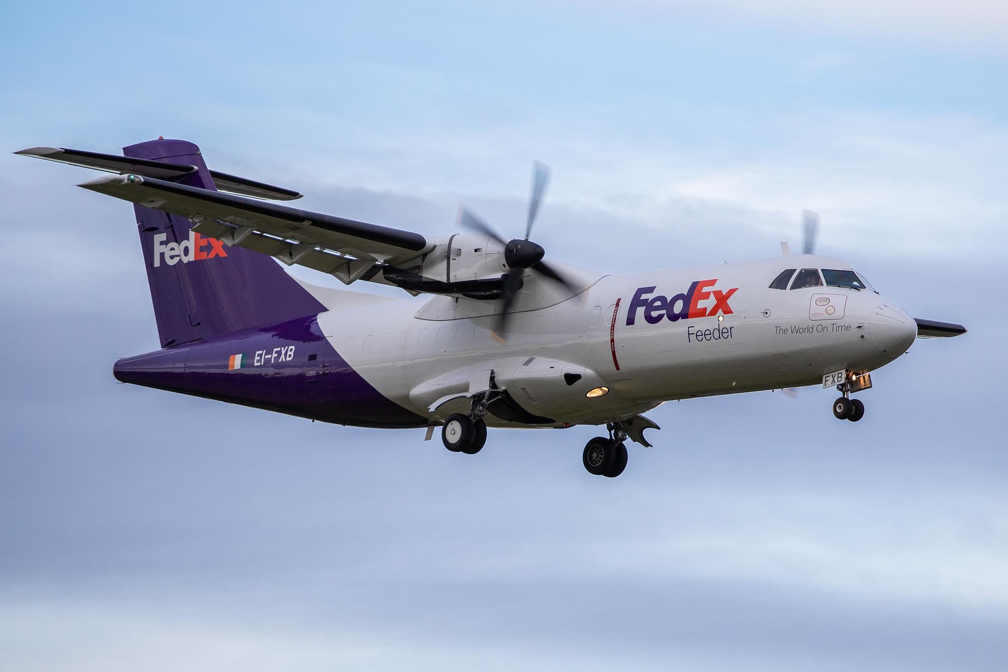 Hamburg Airport: FedEx (FX / FDX) | Operator: ASL Airlines Ireland |  ATR 42-300(F) AT43 | EI-FXB | MSN 0243