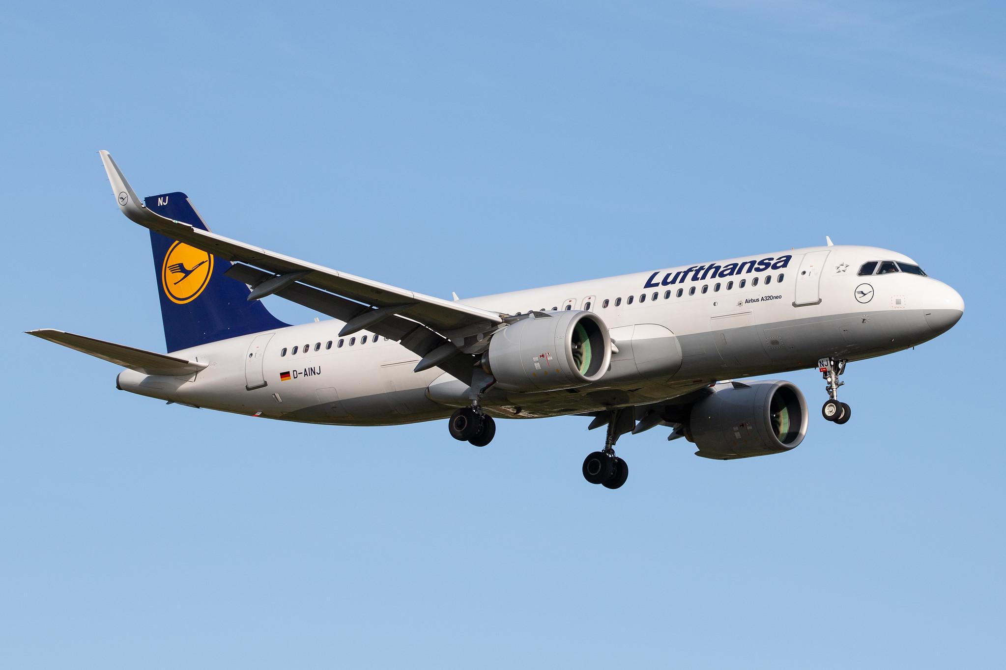Hamburg Airport: Lufthansa (LH / DLH) |  Airbus A320-271N A20N | D-AINJ | MSN 7735