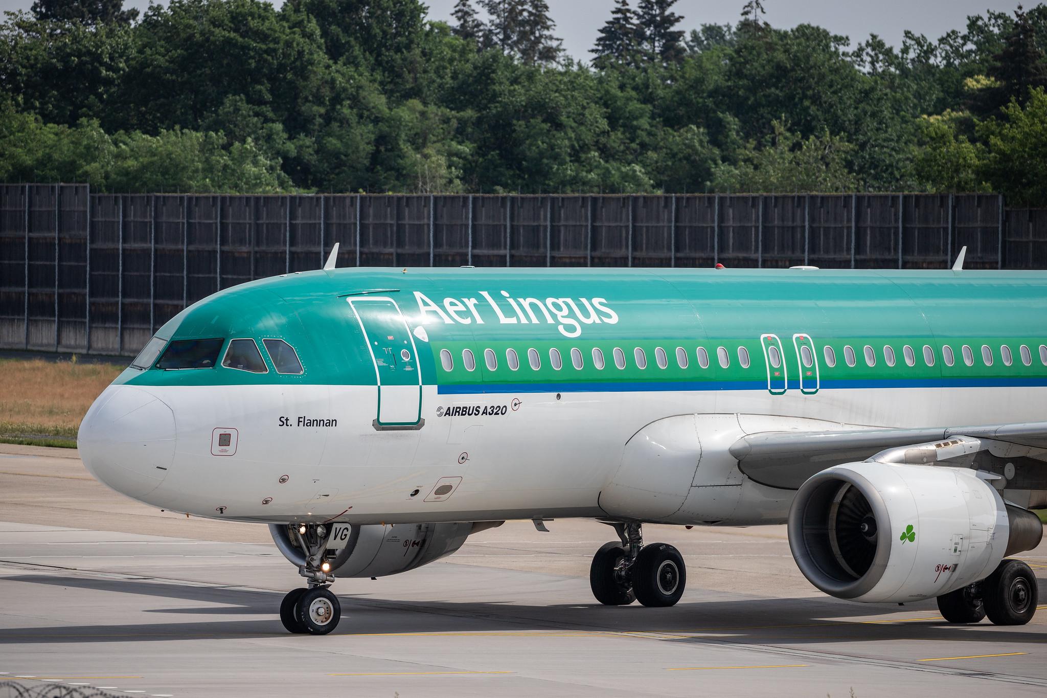 Flughafen Berlin Tegel (TXL): Aer Lingus Airbus A320-214 A320 EI-DVG MSN 3318