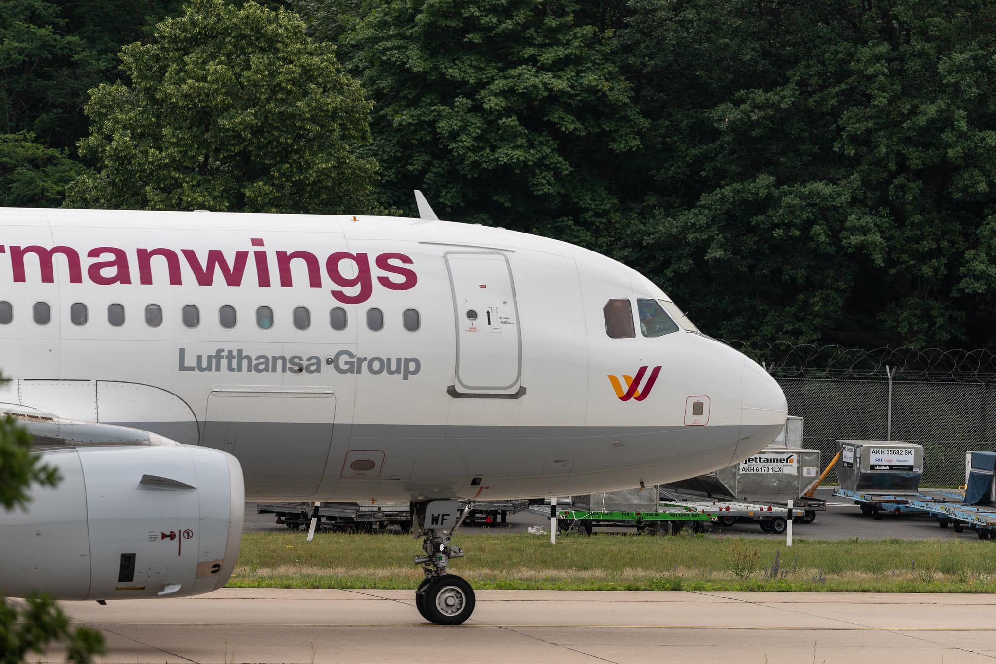Flughafen Berlin Tegel (TXL): Eurowings Airbus A319-132 A319 D-AGWF MSN 3172