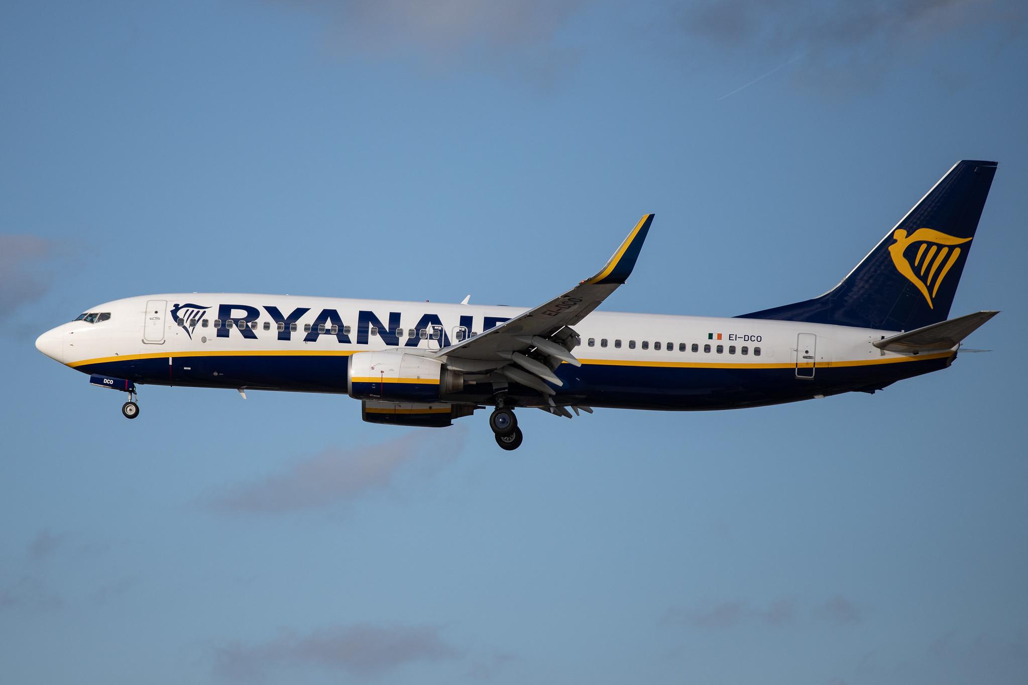 Hamburg Airport: Ryanair (FR / RYR) |  Boeing 737-8AS B738 | EI-DCO | MSN 33809