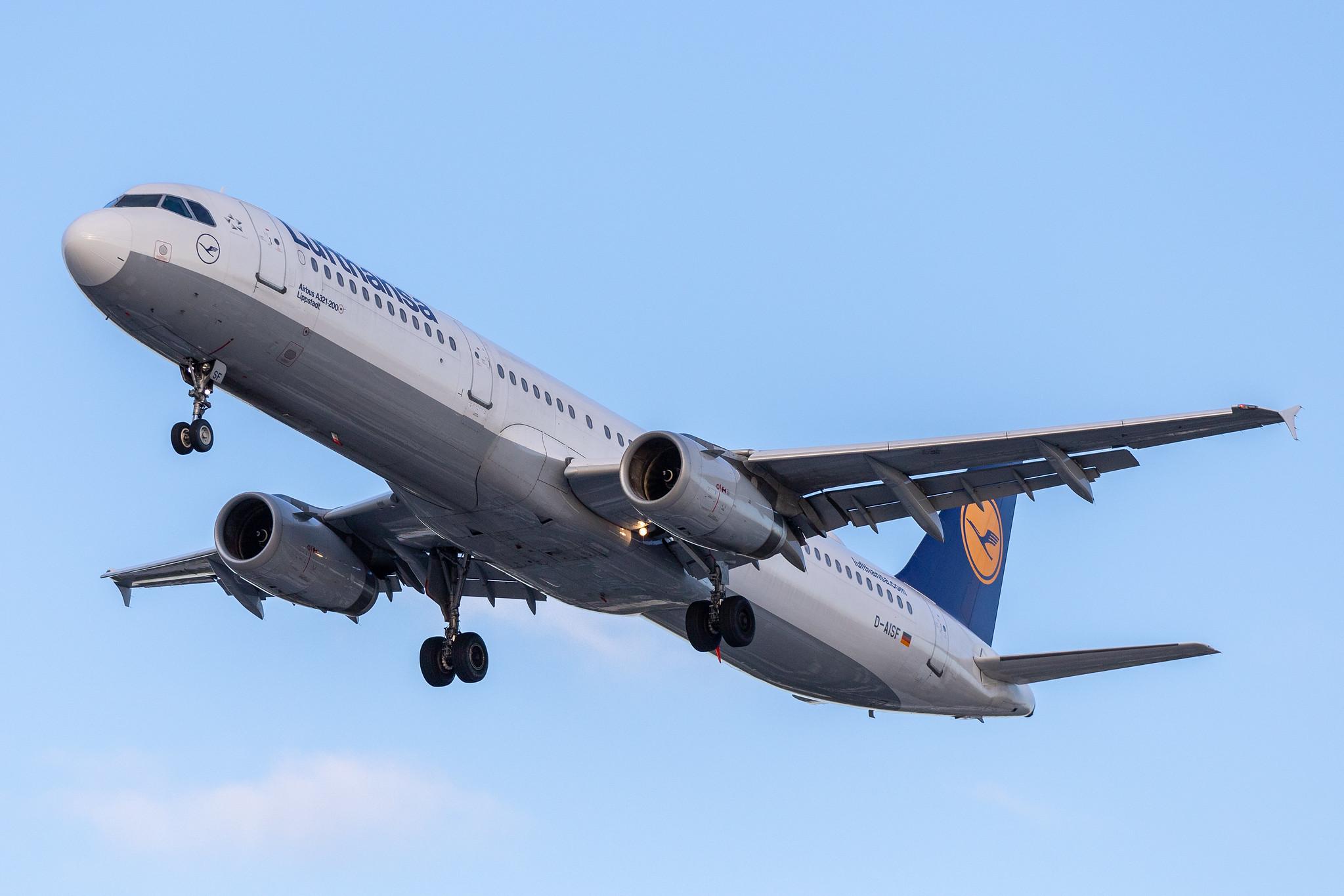 Hamburg Airport: Lufthansa (LH / DLH) |  Airbus A321-231 A321 | D-AISF | MSN 1260