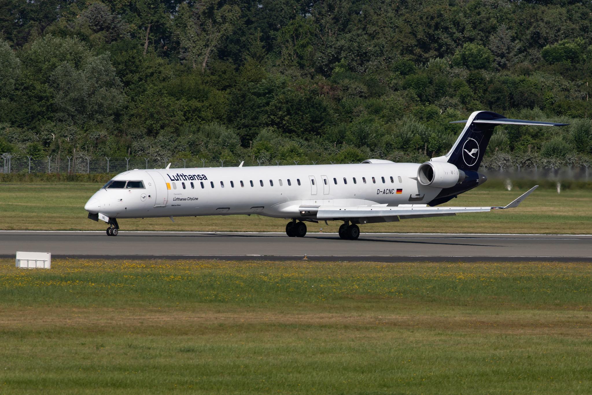 Hamburg Airport: Lufthansa (LH / DLH) | Operator: Lufthansa CityLine |  Mitsubishi CRJ-900LR CRJ9 | D-ACNC | MSN 15236