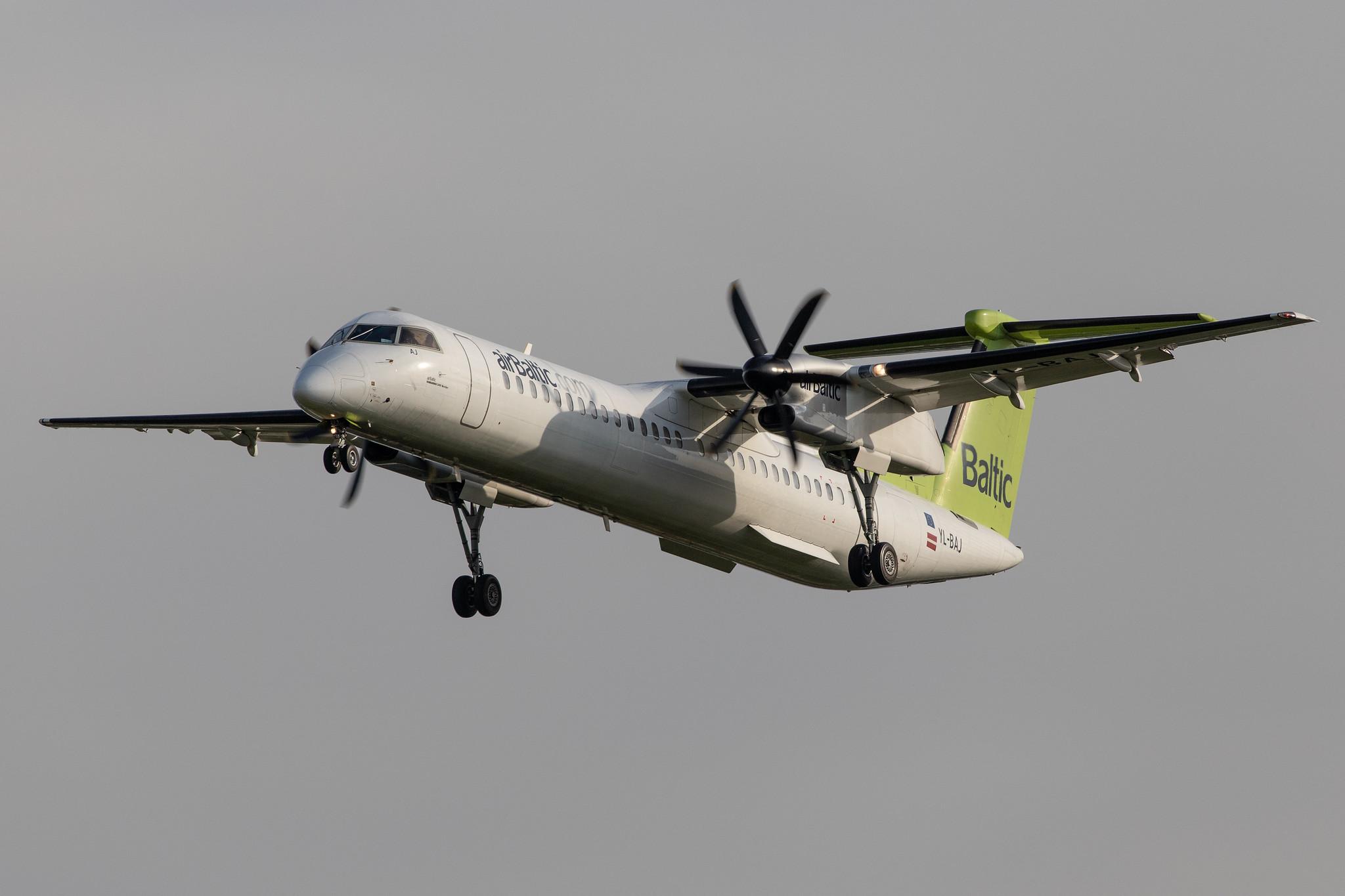 Hamburg Airport: Air Baltic (BT / BTI) | De Havilland Canada Dash 8 Q400 DH8D | YL-BAJ | MSN 4309