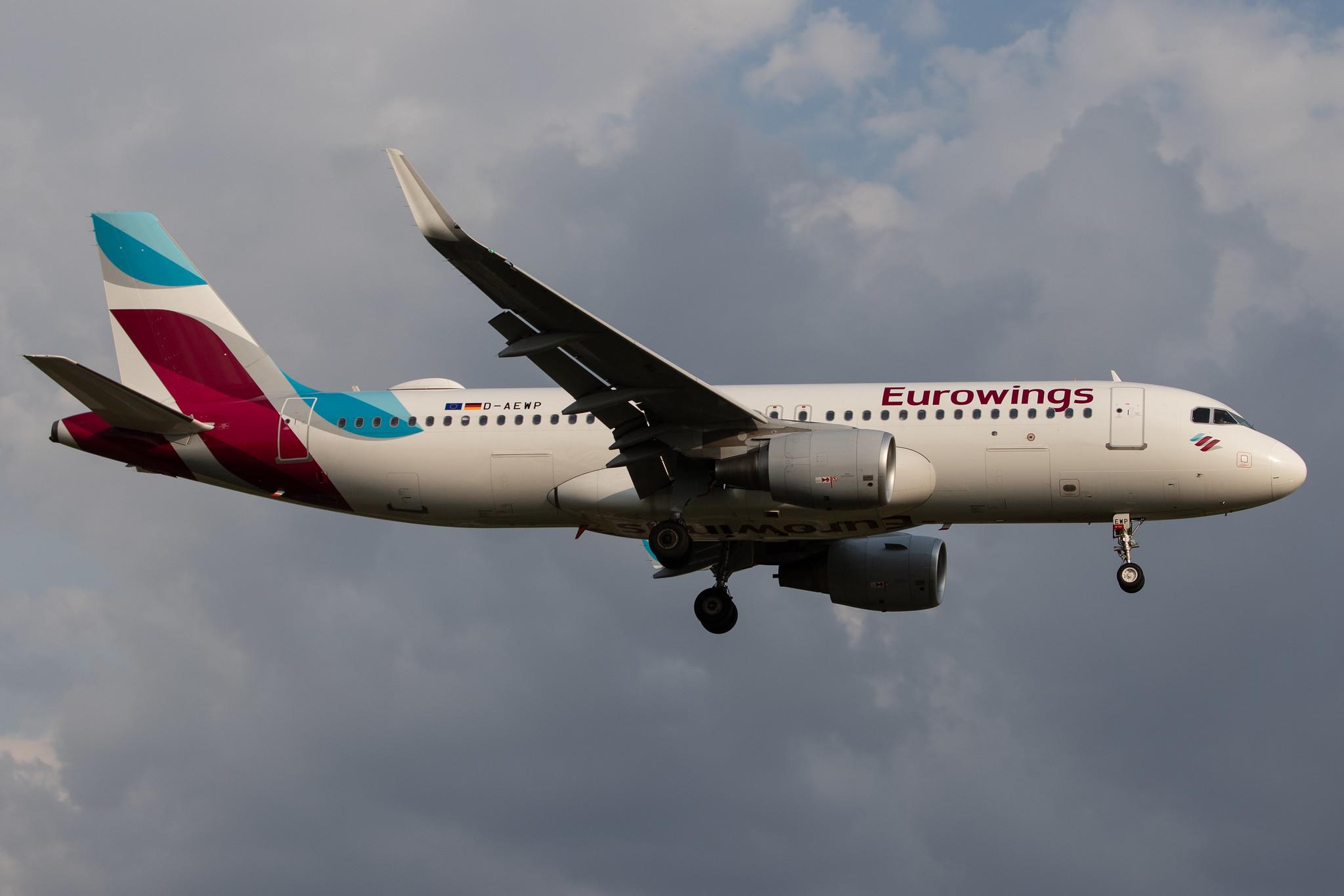 Hamburg Airport: Eurowings (EW / EWG) | Airbus A320-214 A320 | D-AEWP | MSN 7377