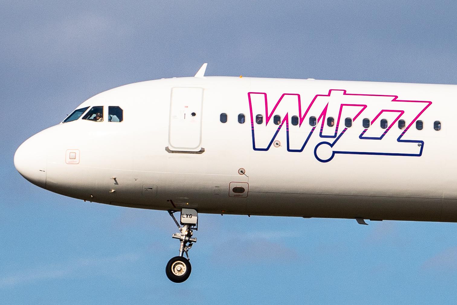 Frankfurt Airport: Wizz Air (W6 / WZZ) |  Airbus A321-231 A321 | HA-LXG | MSN 7182