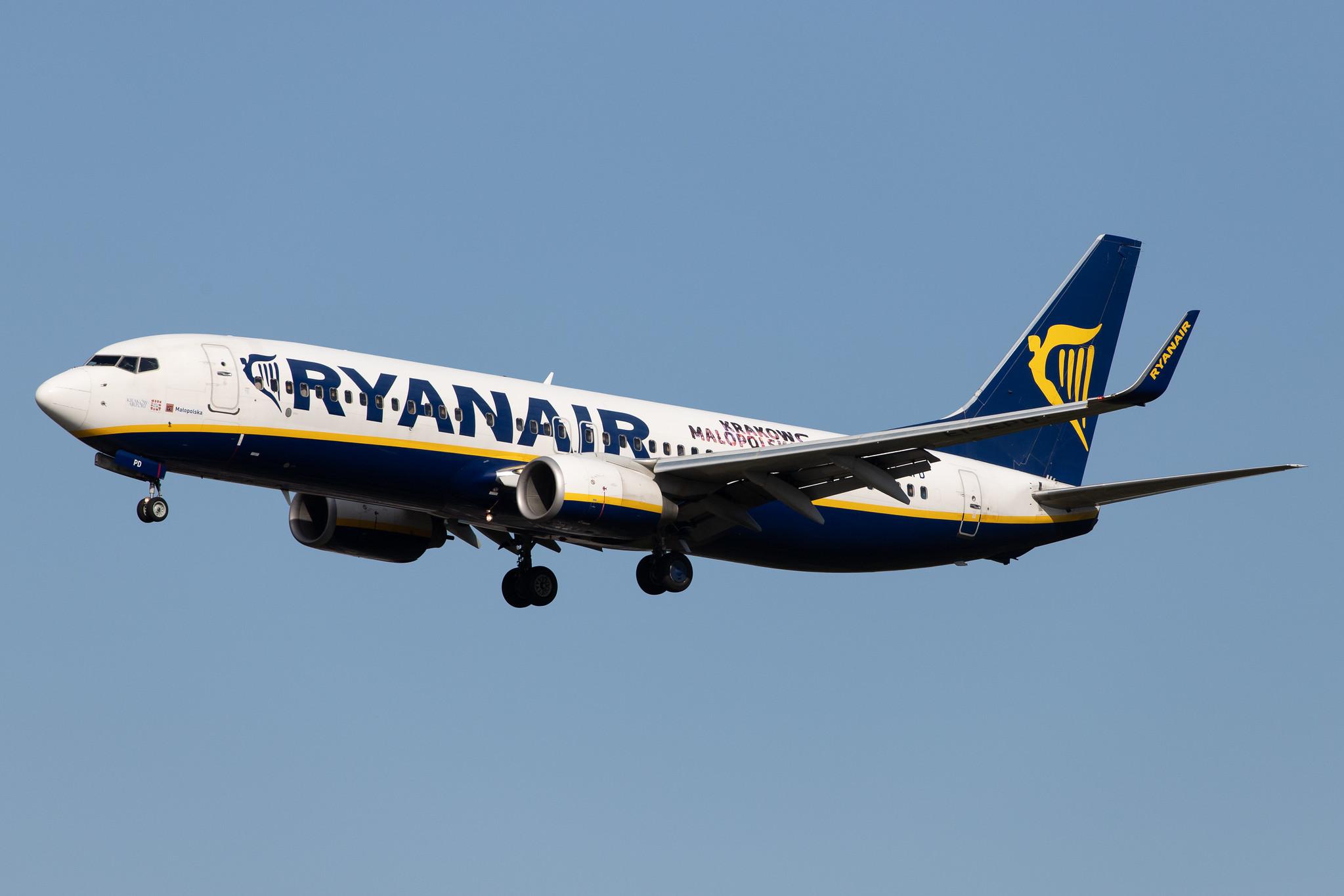 Frankfurt Airport: Ryanair (FR / RYR) |  Boeing 737-8AS B738 | Ei-EPD | MSN 40310