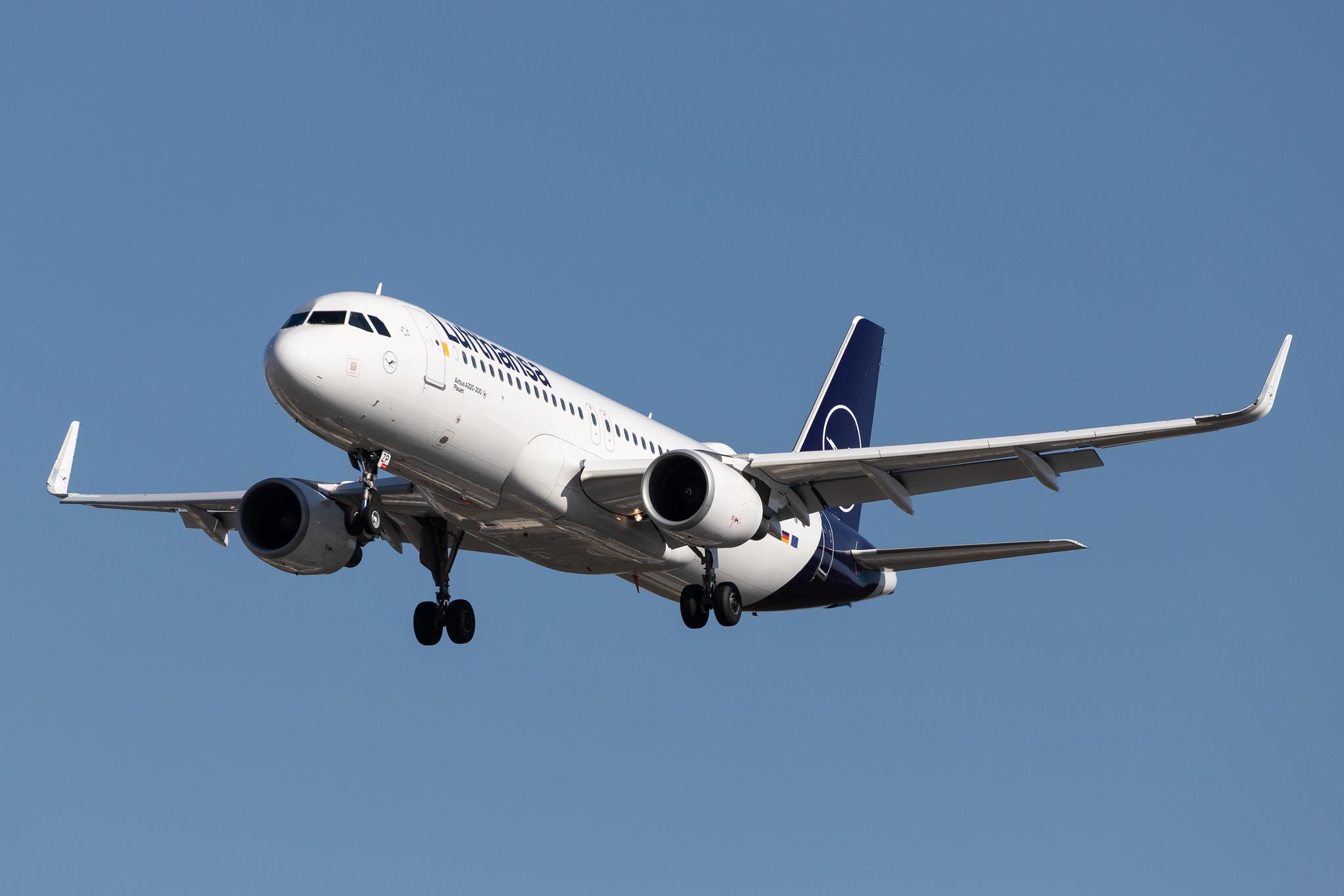 Frankfurt Airport: Lufthansa (LH / DLH) |  Airbus A320-214 A320 | D-AIZP | MSN 5487