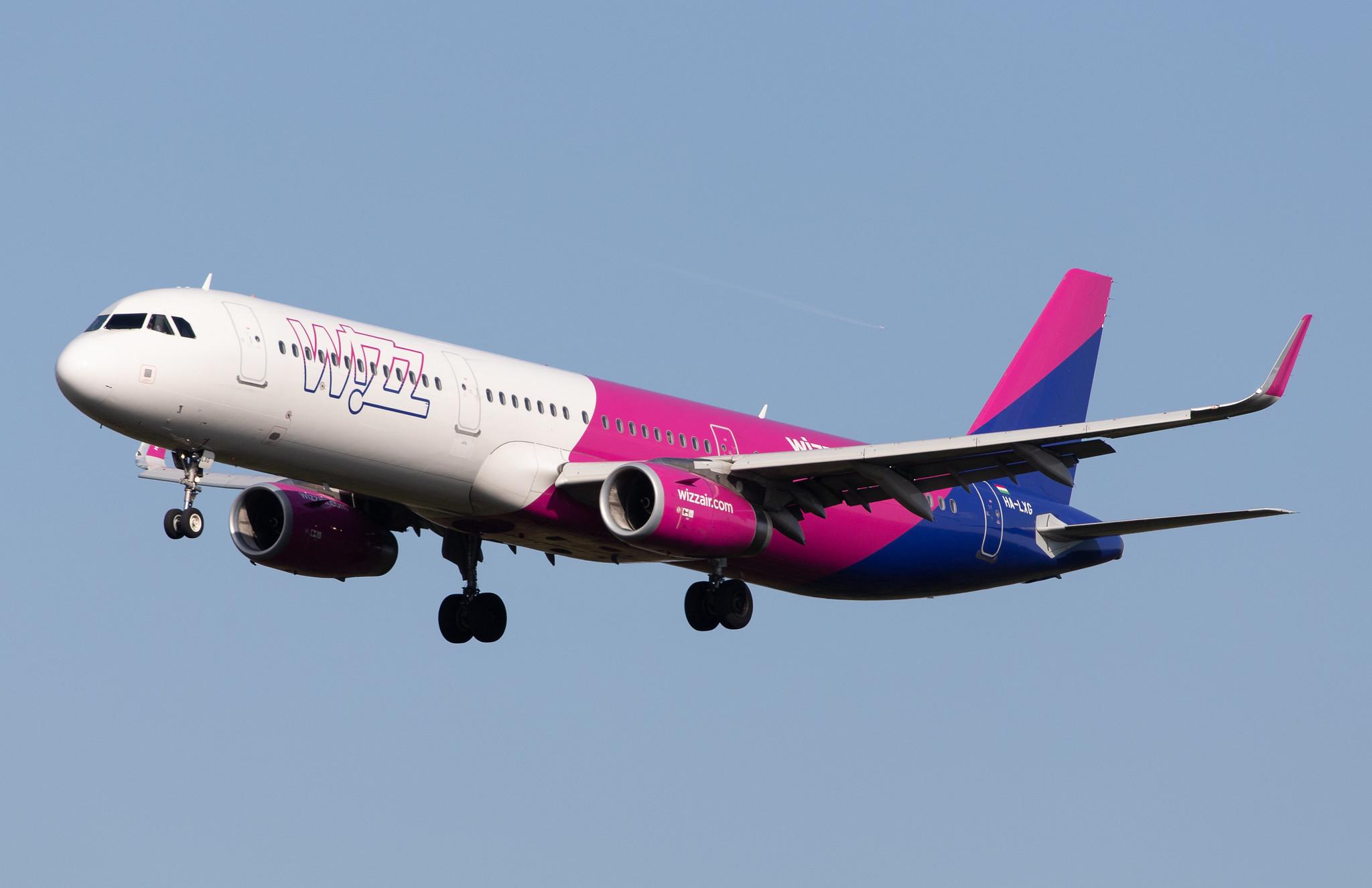 Frankfurt Airport: Wizz Air (W6 / WZZ) |  Airbus A321-231 A321 | HA-LXG | MSN 7182