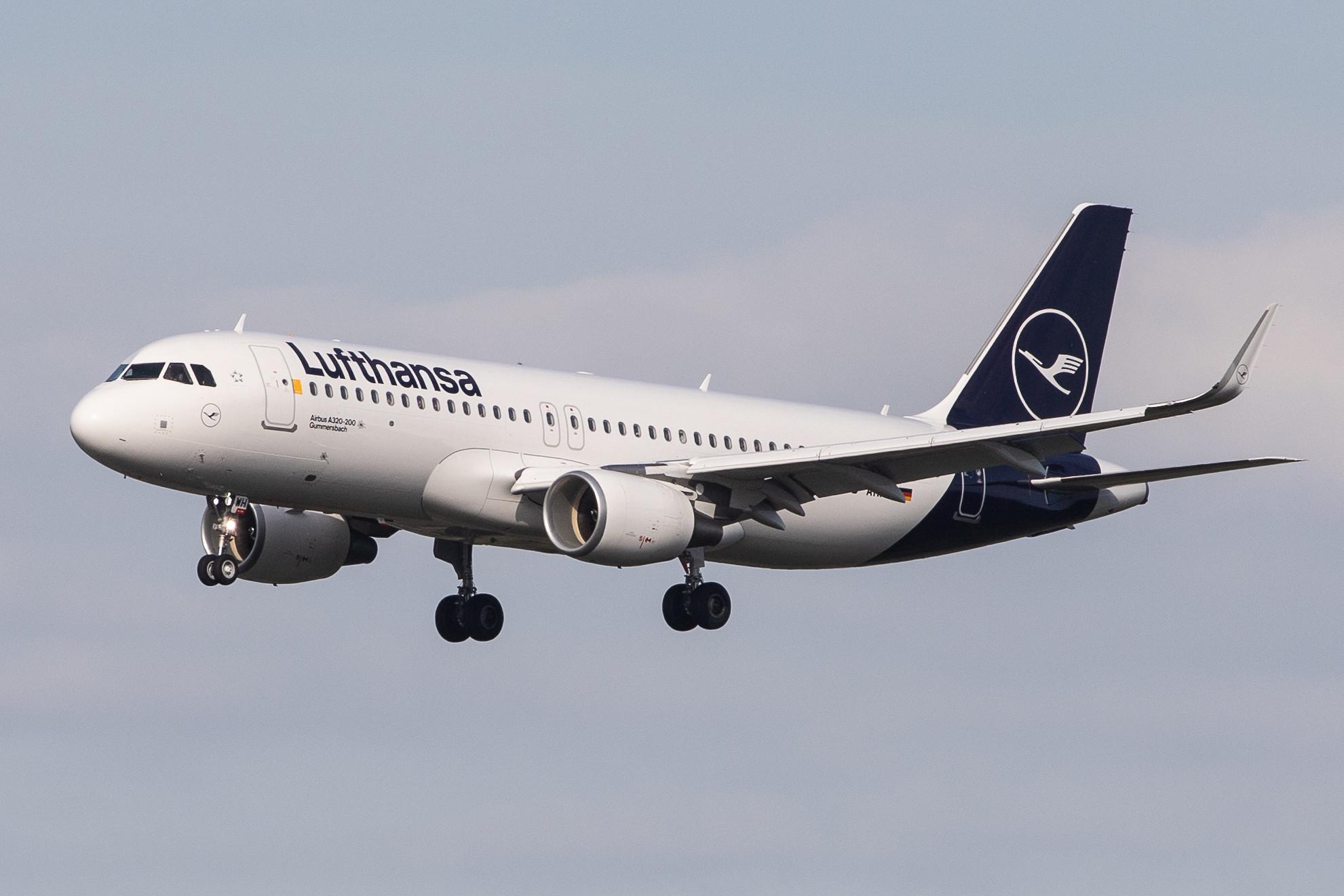 Frankfurt Airport: Lufthansa (LH / DLH) |  Airbus A320-214 A320 | D-AIWH | MSN 8911