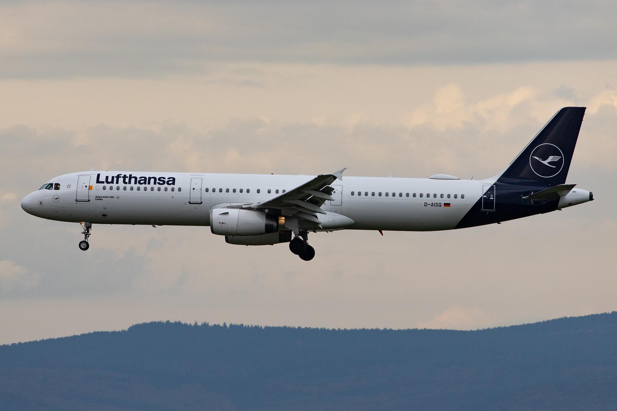 Frankfurt Airport: Lufthansa (LH / DLH) |  Airbus A321-231 A321 | D-AISQ | MSN 3936
