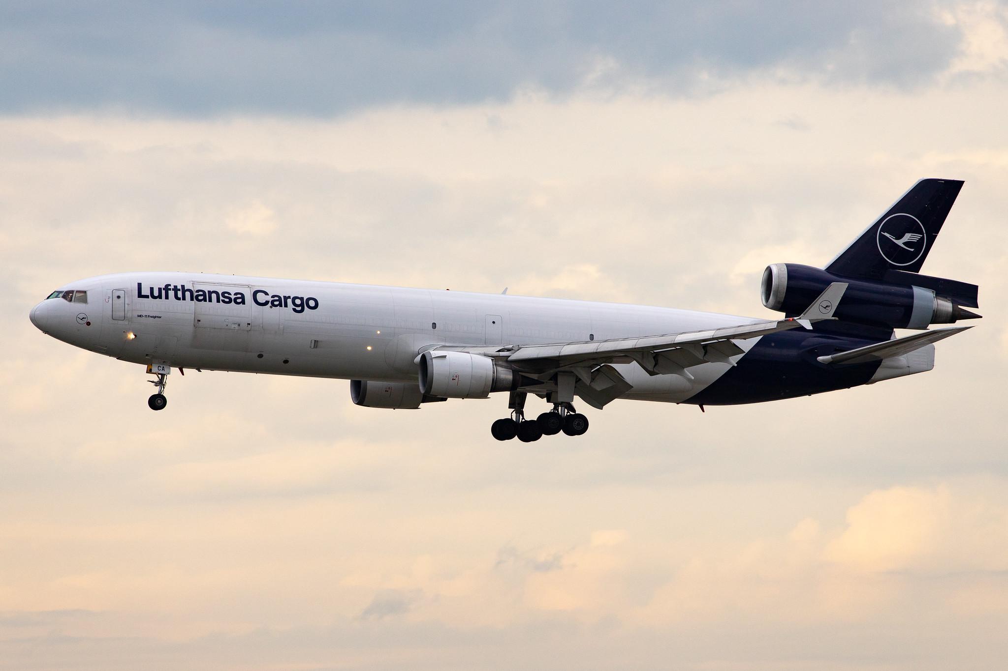 Frankfurt Airport: Lufthansa Cargo (/ GEC) |  McDonnell Douglas MD-11F MD11 | D-ALCA | MSN 48781