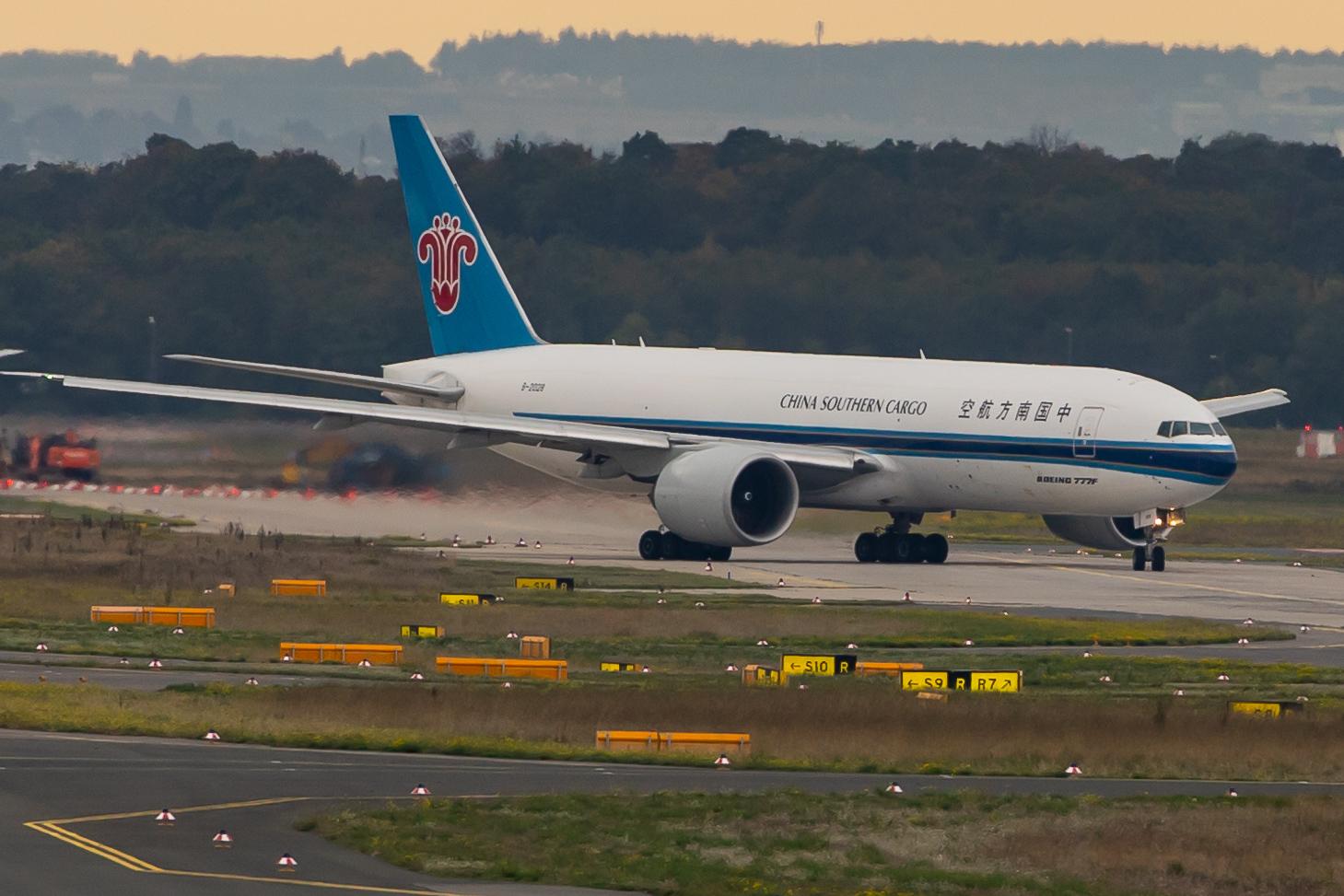 Frankfurt Airport: China Southern Cargo (CZ / CSN) | Operator: China Southern Airlines |  Boeing 777-F1B B77L | B-2028 | MSN 41637
