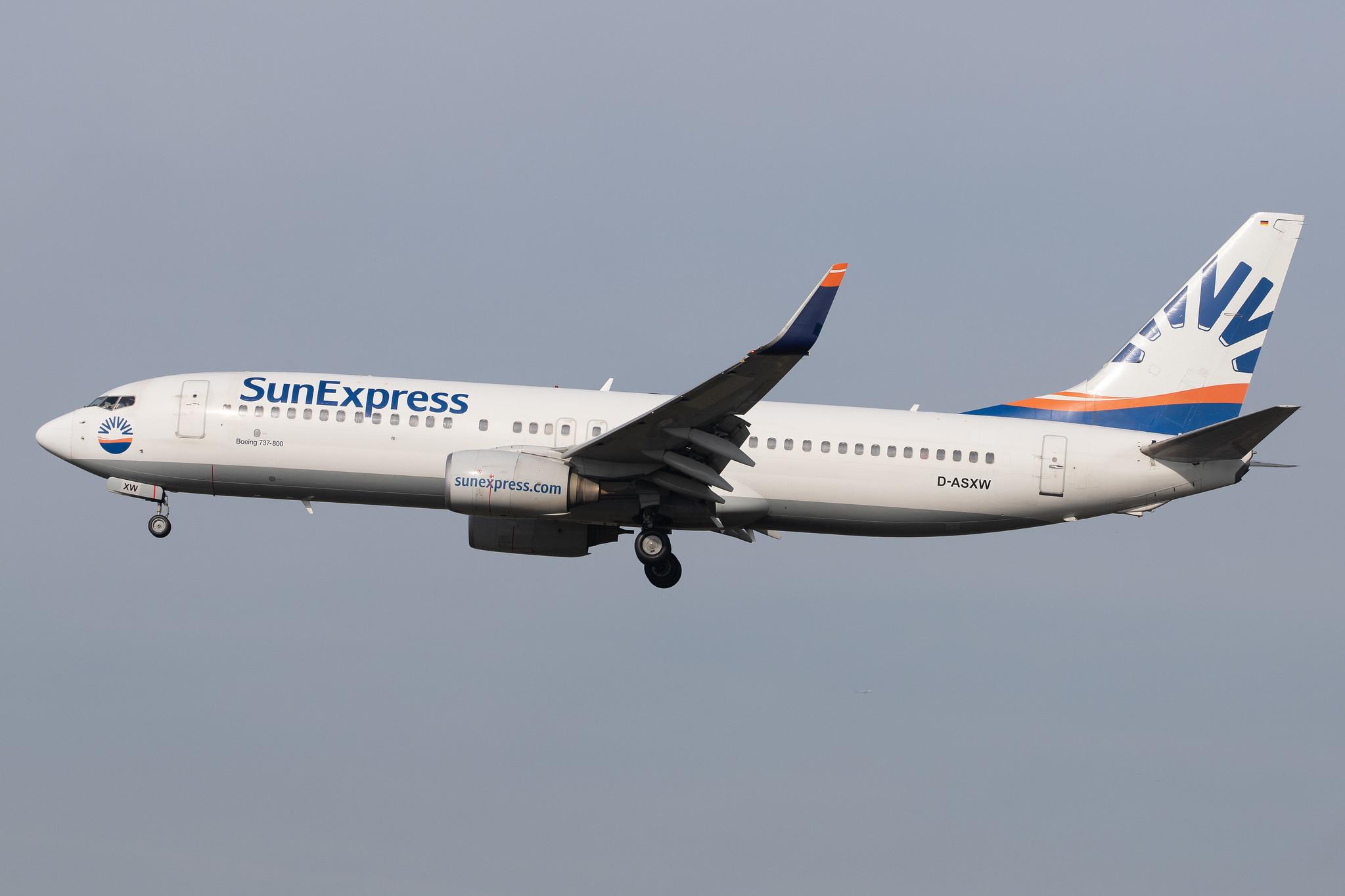 Frankfurt Airport: SunExpress (XQ / SXS) | Operator: SunExpress Deutschland |  Boeing 737-8HC B738 | D-ASXW | MSN 36530
