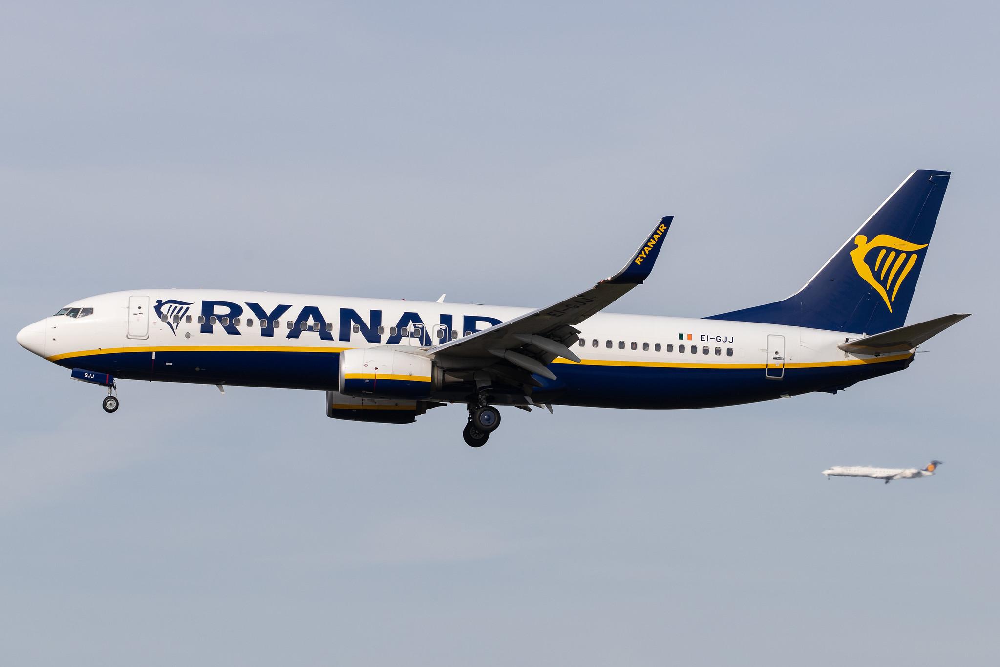 Frankfurt Airport: Ryanair (FR / RYR) |  Boeing 737-8AS B738 | EI-GJJ | MSN 44831