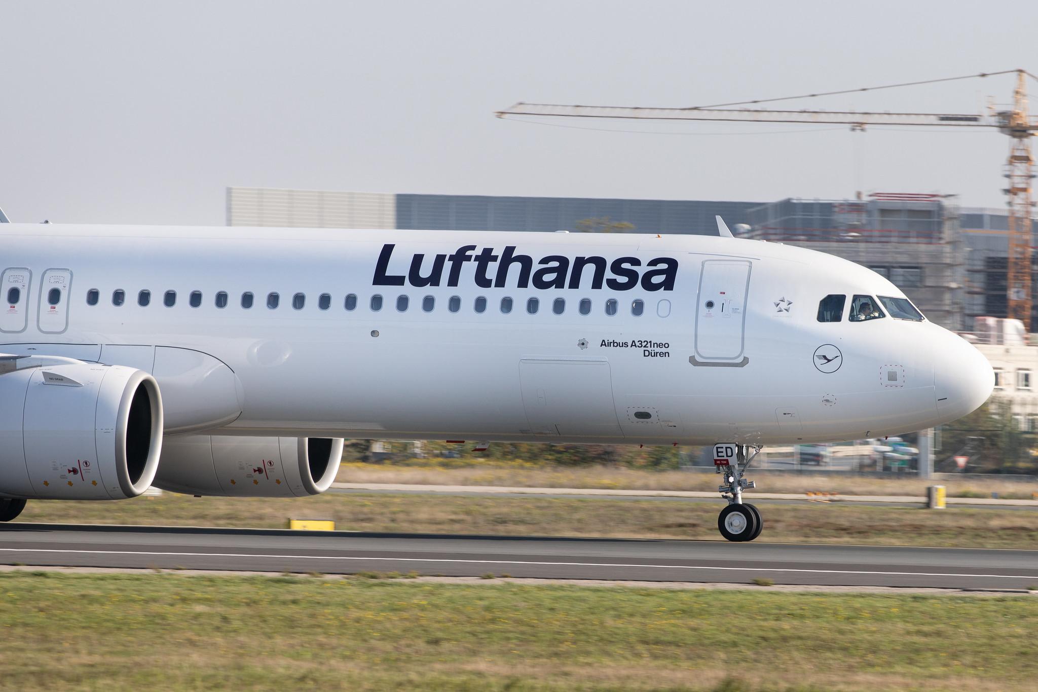 Frankfurt Airport: Lufthansa (LH / DLH) |  Airbus A321-271NX A21N | D-AIED | MSN 8958