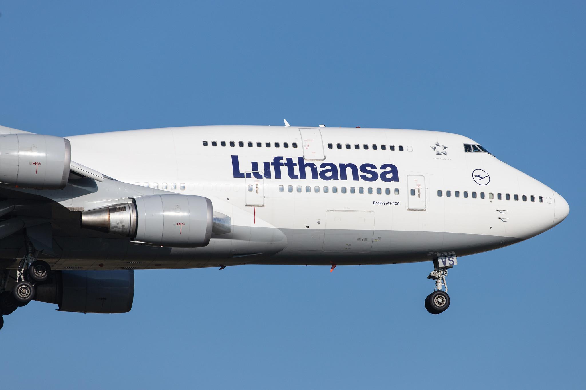 Frankfurt Airport: Lufthansa (LH / DLH) |  Boeing 747-430 B744 | D-ABVS | MSN 28286