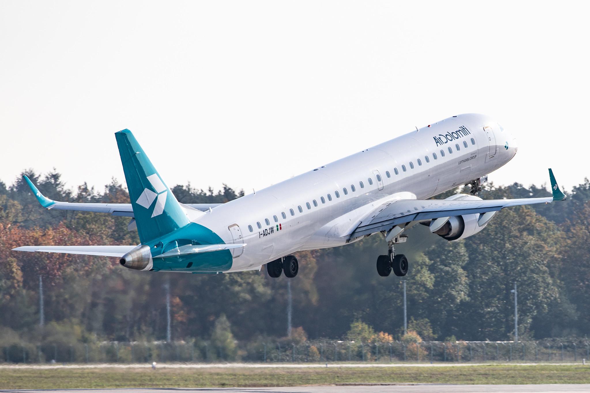 Frankfurt Airport: Air Dolomiti (EN / DLA) |  Embraer ERJ-195LR E195 | I-ADJW | MSN 19000297