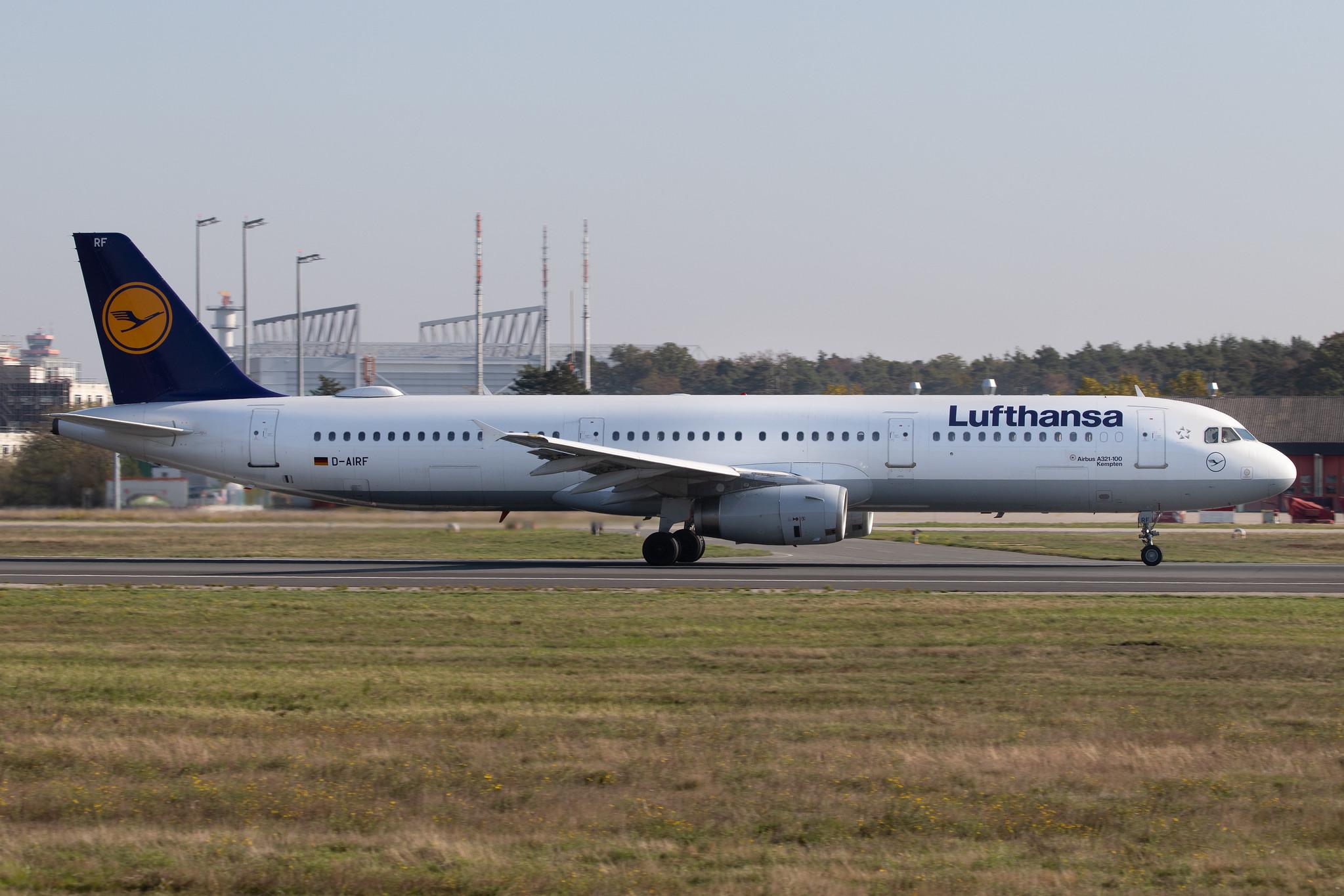 Frankfurt Airport: Lufthansa (LH / DLH) |  Airbus A321-131 A321 | D-AIRF | MSN 0493